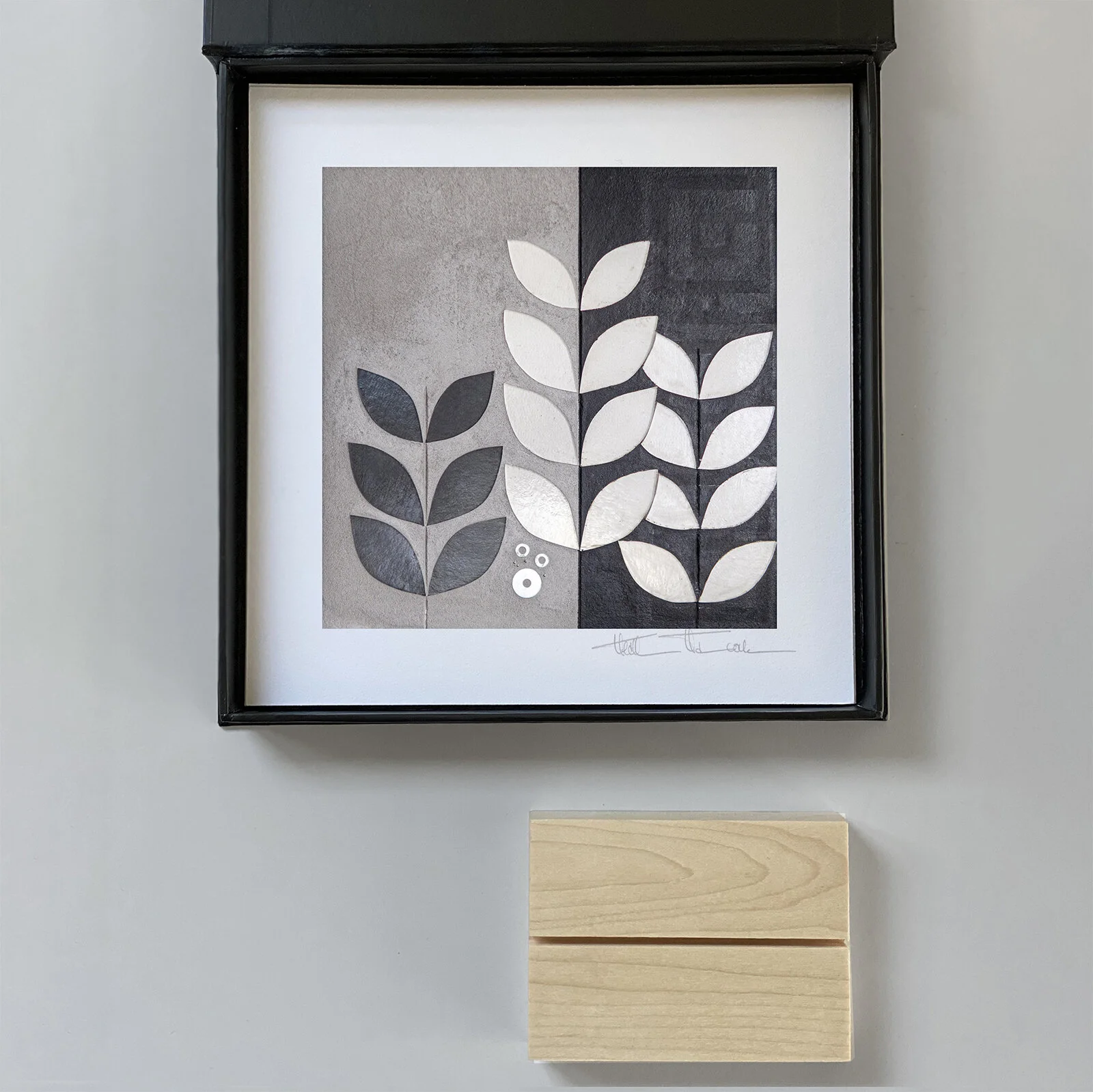 Go:GROW grays boxed flat lay_6466 WEB.jpg