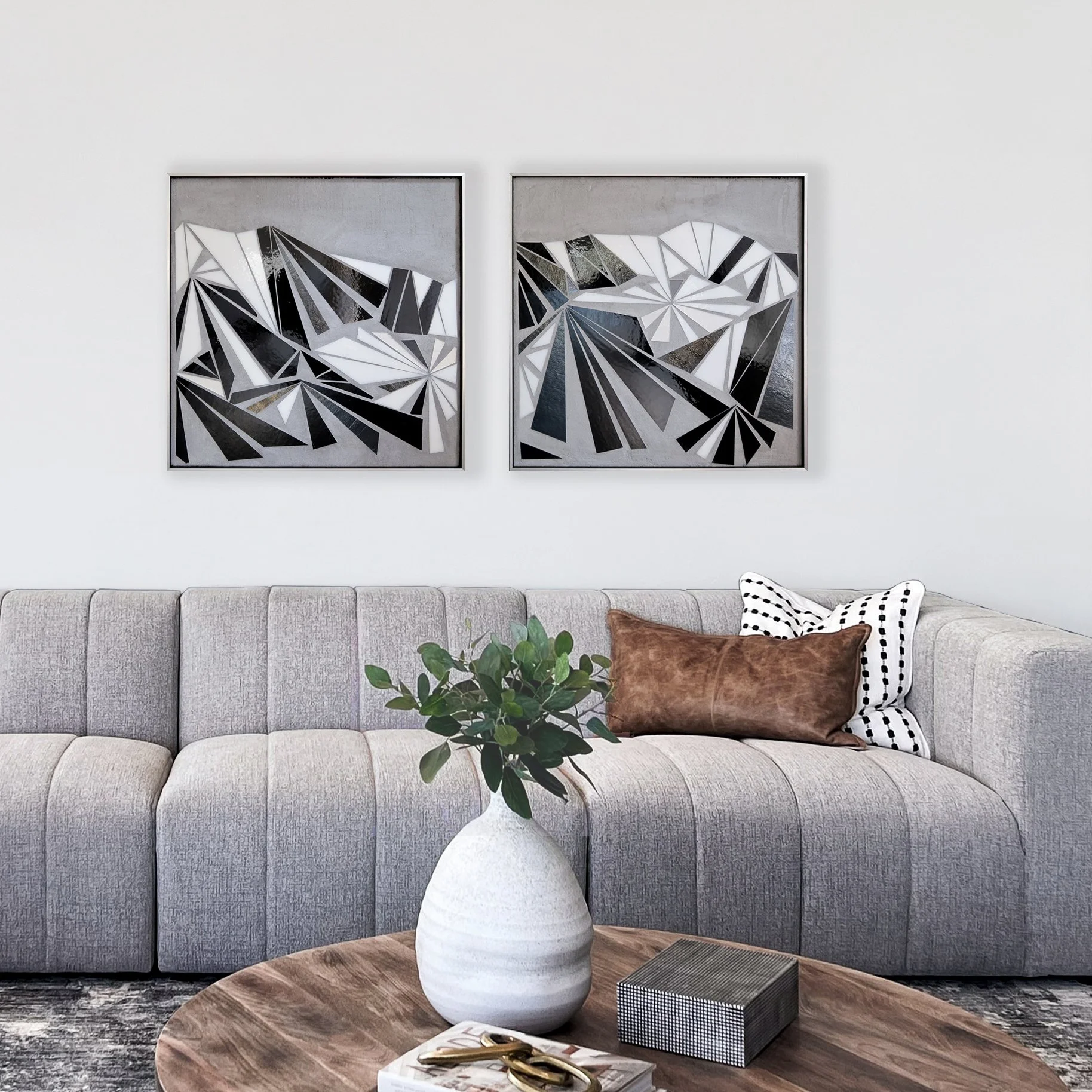 peak2.4_2.7 gray sofa SQ.jpg