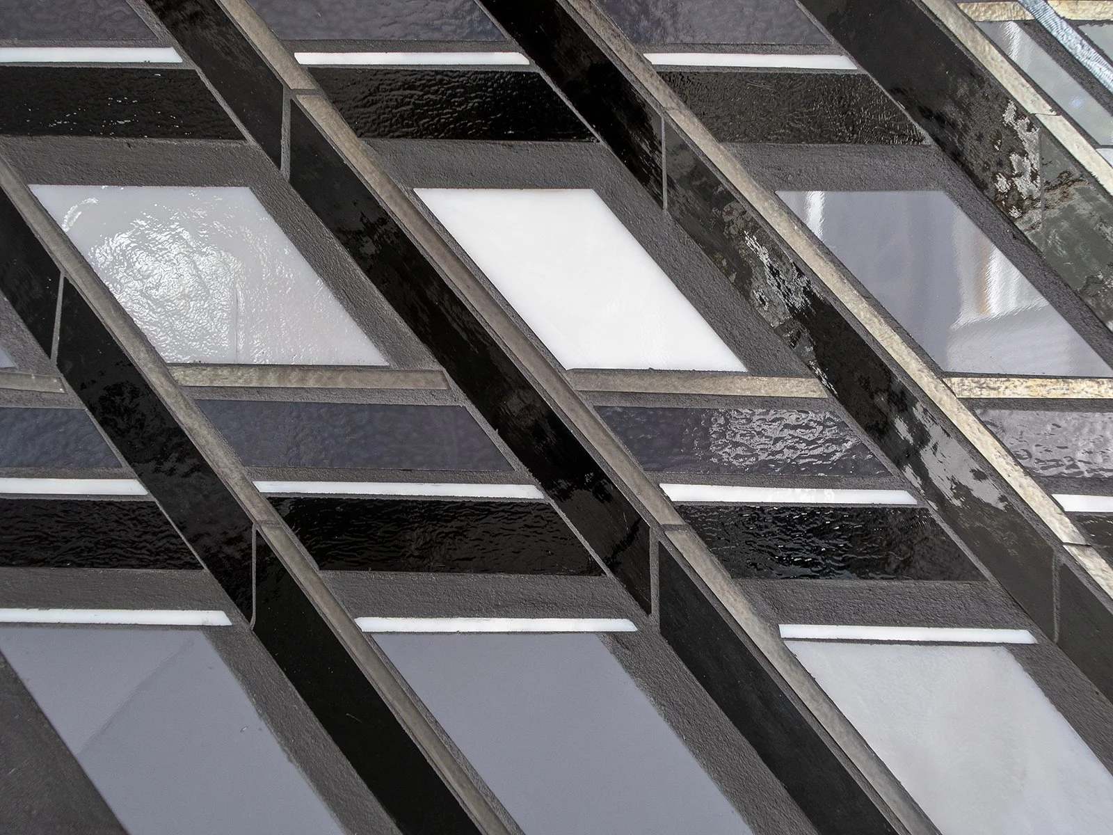 R6.7 gray detail_2973 WEB.jpg
