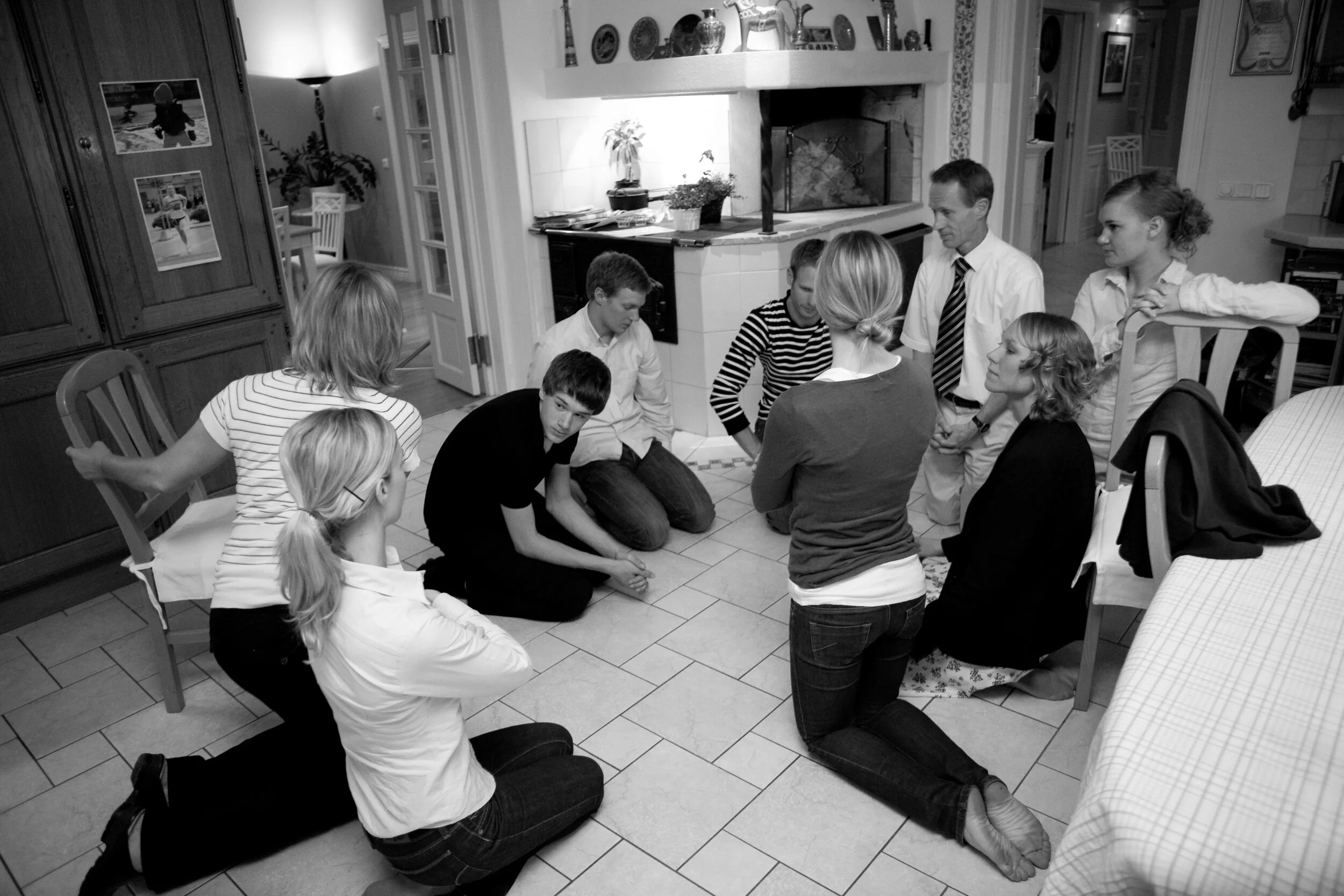 the mormons proclaiming the gospel-0822.jpg