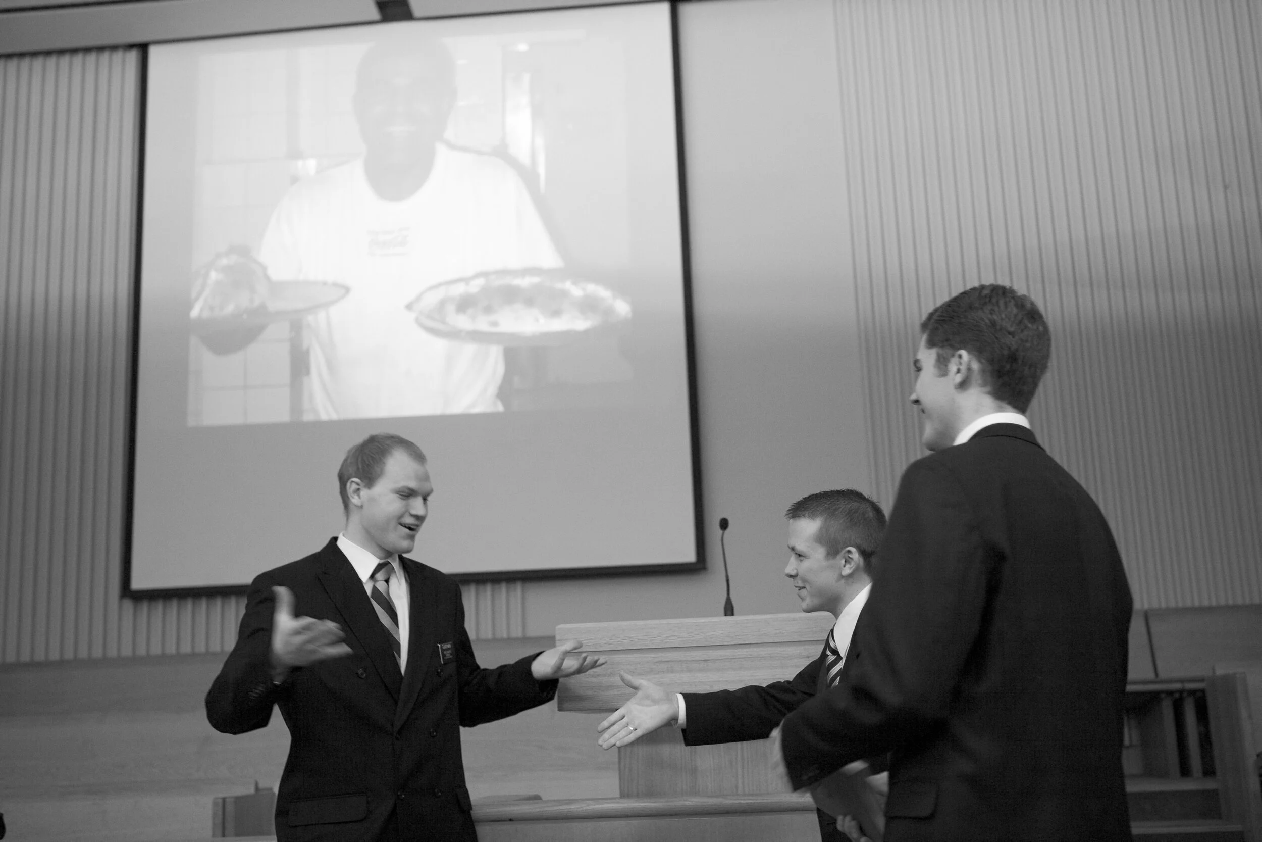 the mormons proclaiming the gospel-1443.jpg