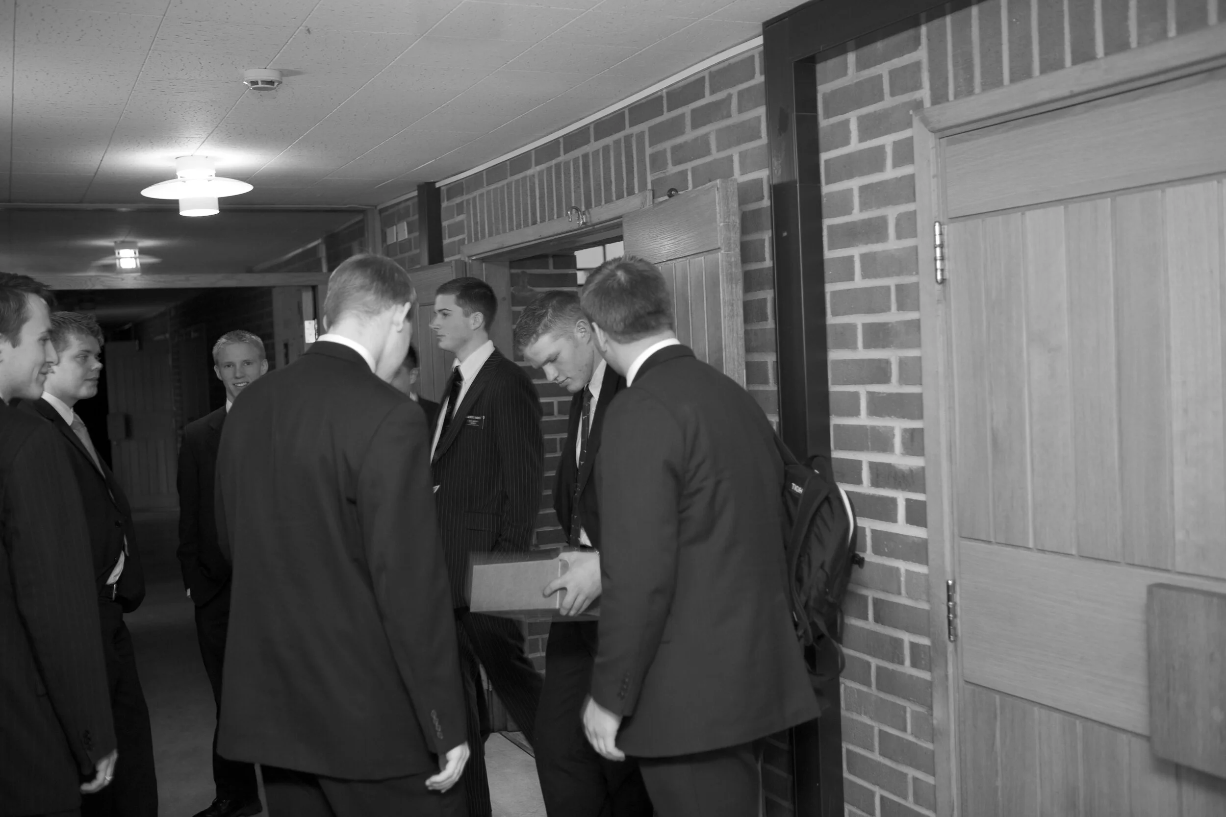 the mormons proclaiming the gospel-1640.jpg