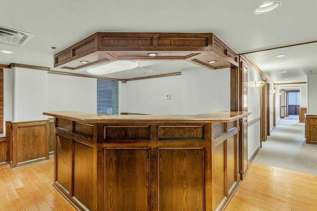 Law Firm Relocates to Plaza Court