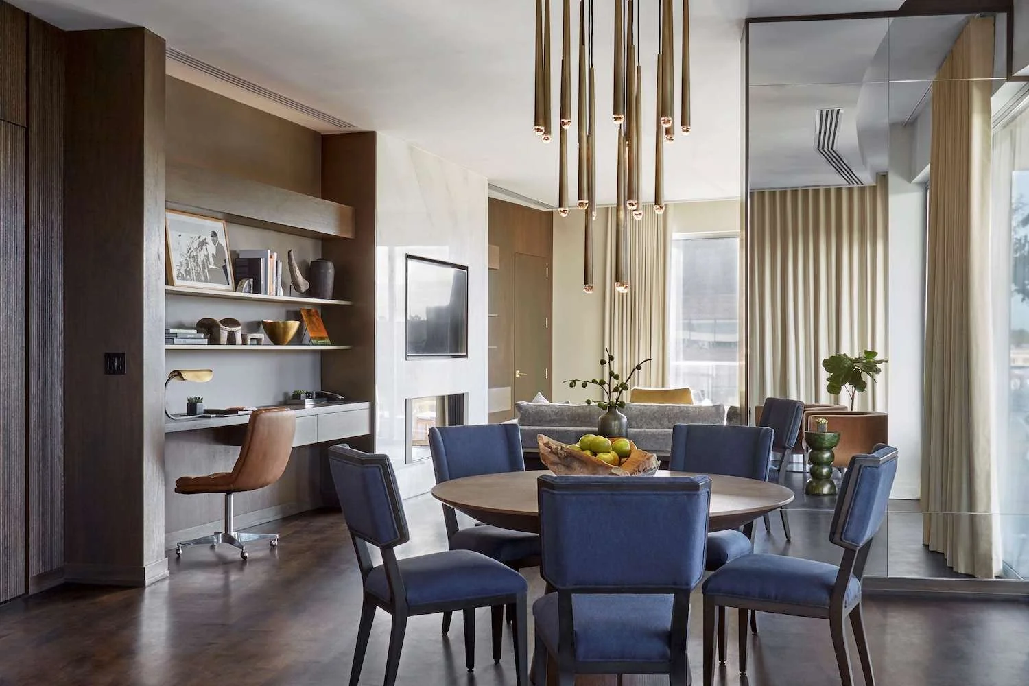 ©Luciforma_Dupont Hotel Suite_02.jpeg