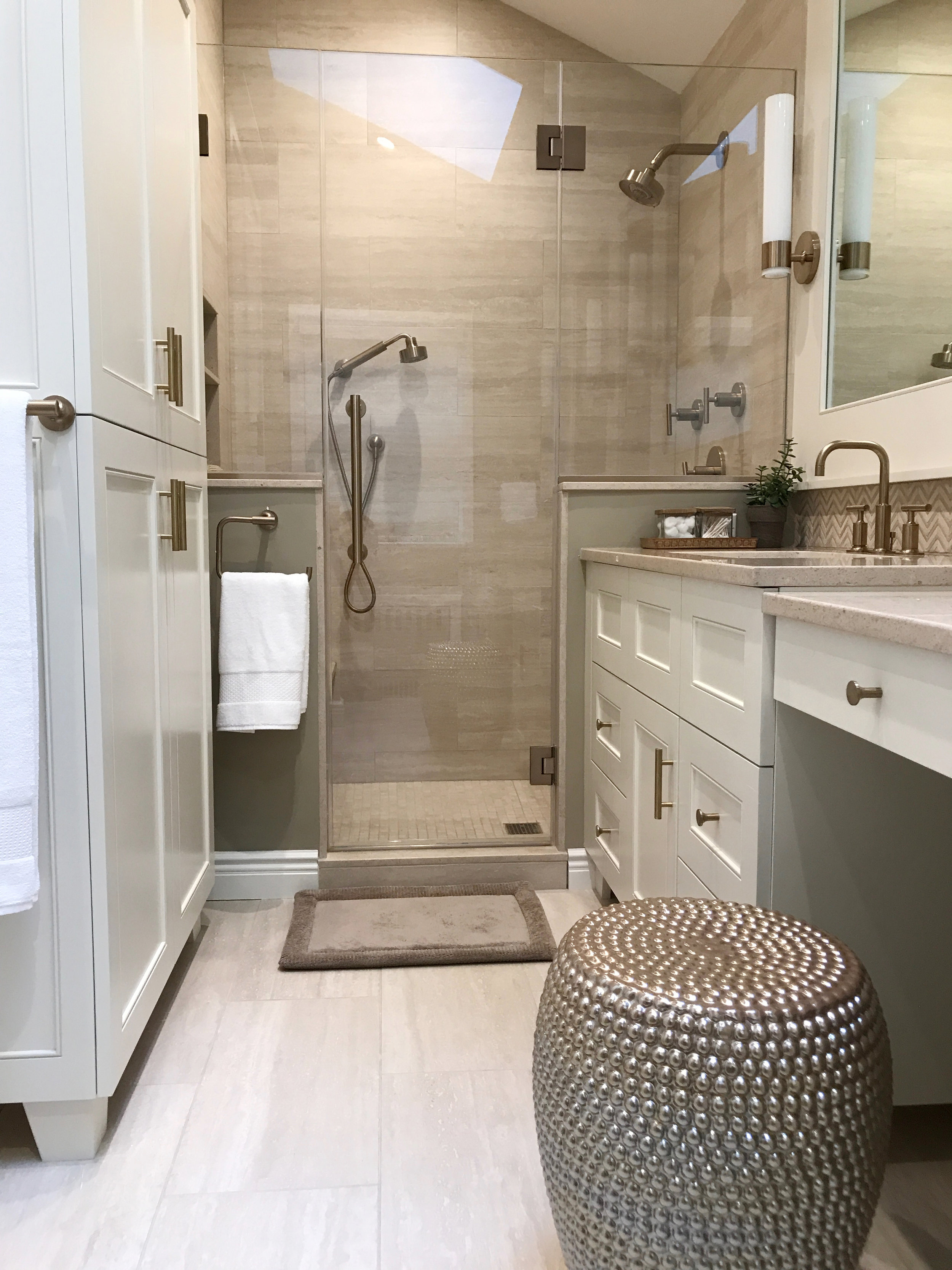 KAM Design_MasterBath_Shower_GlassEnclosure_LinenCloset_Stool_Pleasantville_2017.jpg