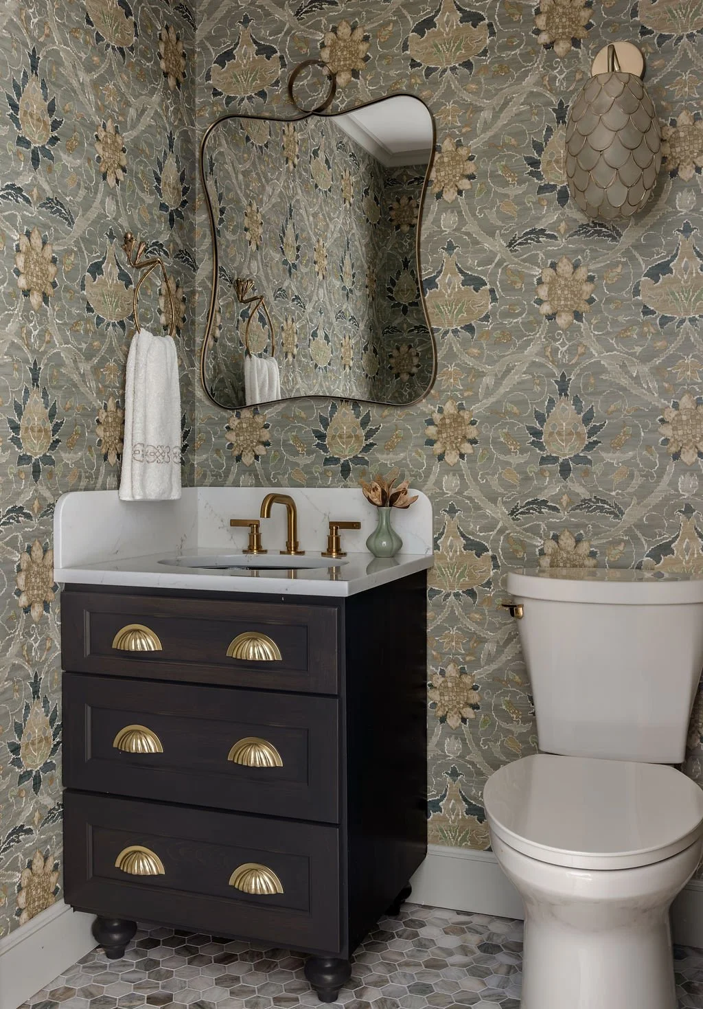 KAM Design_Powder Room MidRange w toilet_RO-Cran-52-NR_WEB.jpg