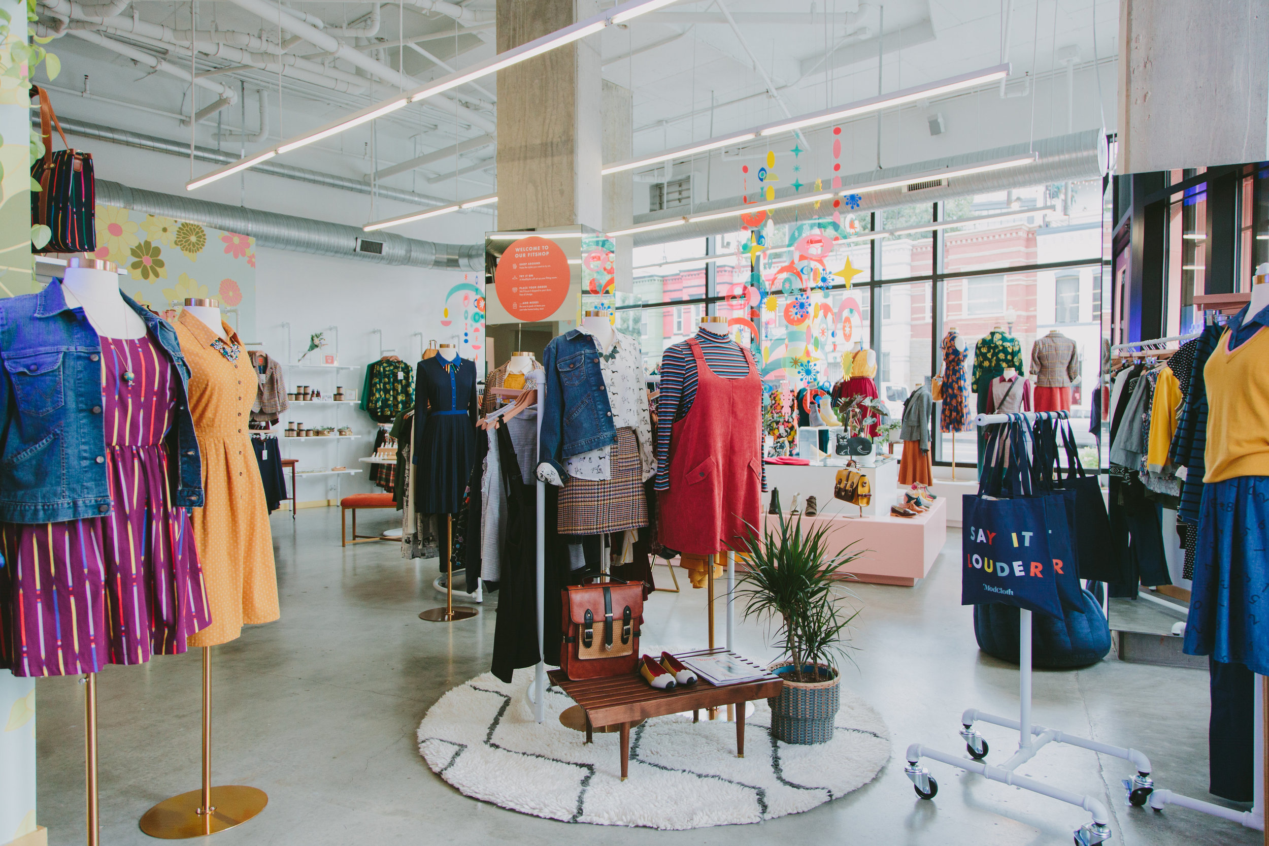 ModCloth DC Opening-ModCloth Aug 12-0003.jpg