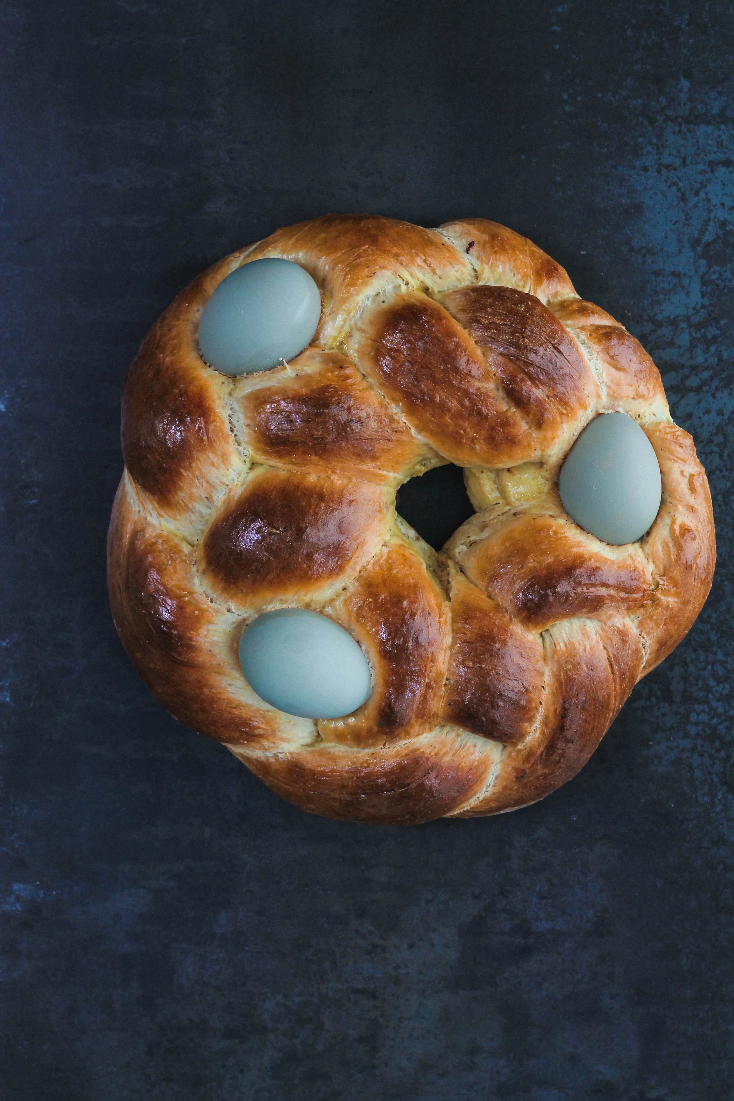 easterbread-solo.jpg