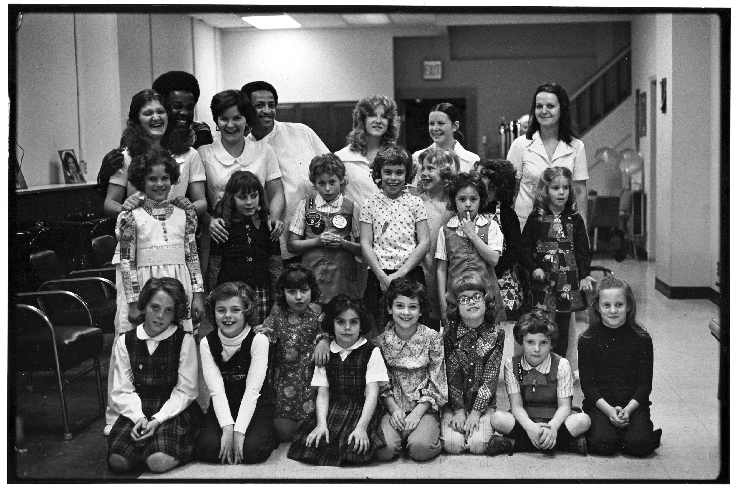 DFiedler_GirlScoutTroop atHairdressers.jpg