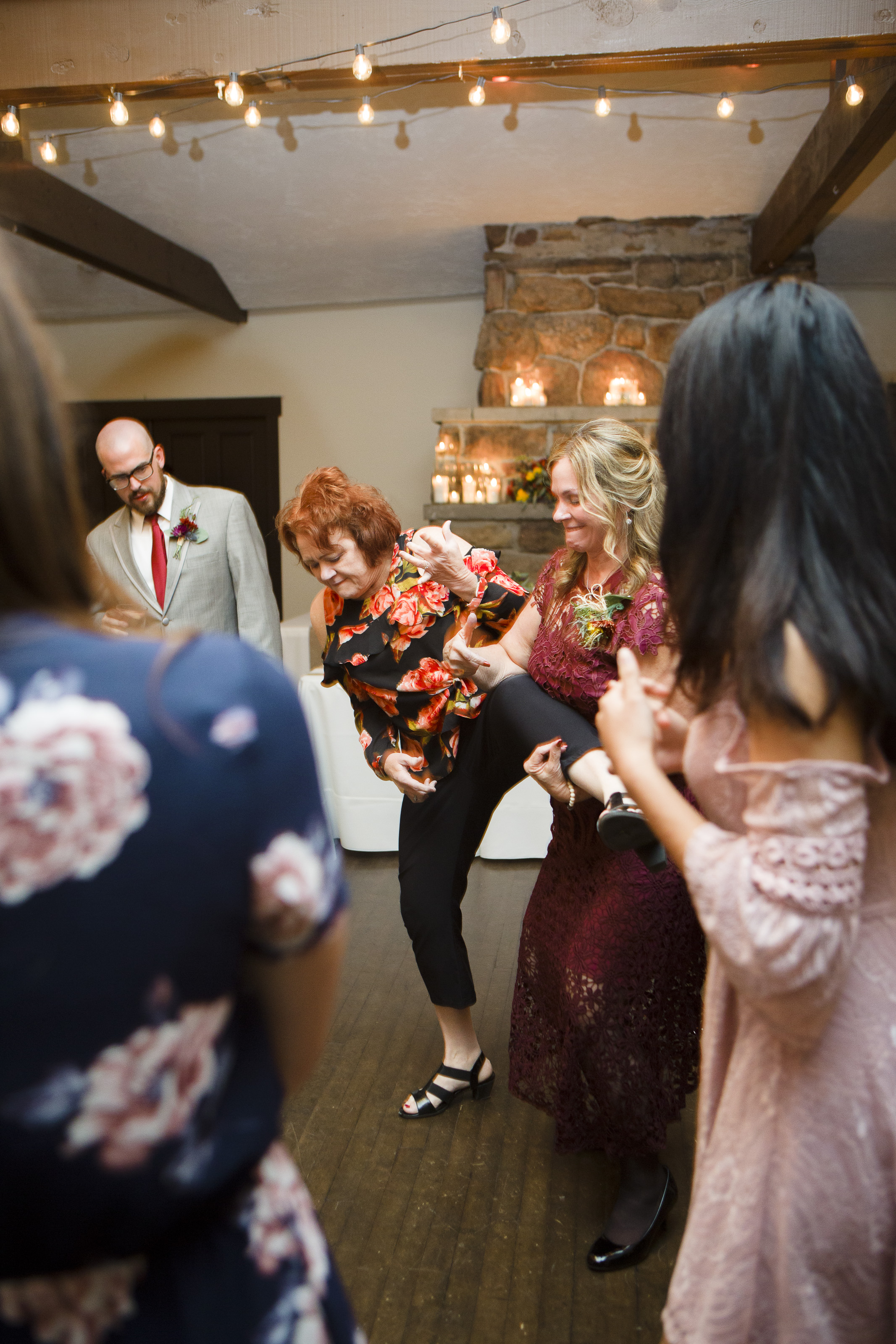 kristen-vance-marys-lake-lodge-estes-park-colorado-wedding-2017-4.jpg