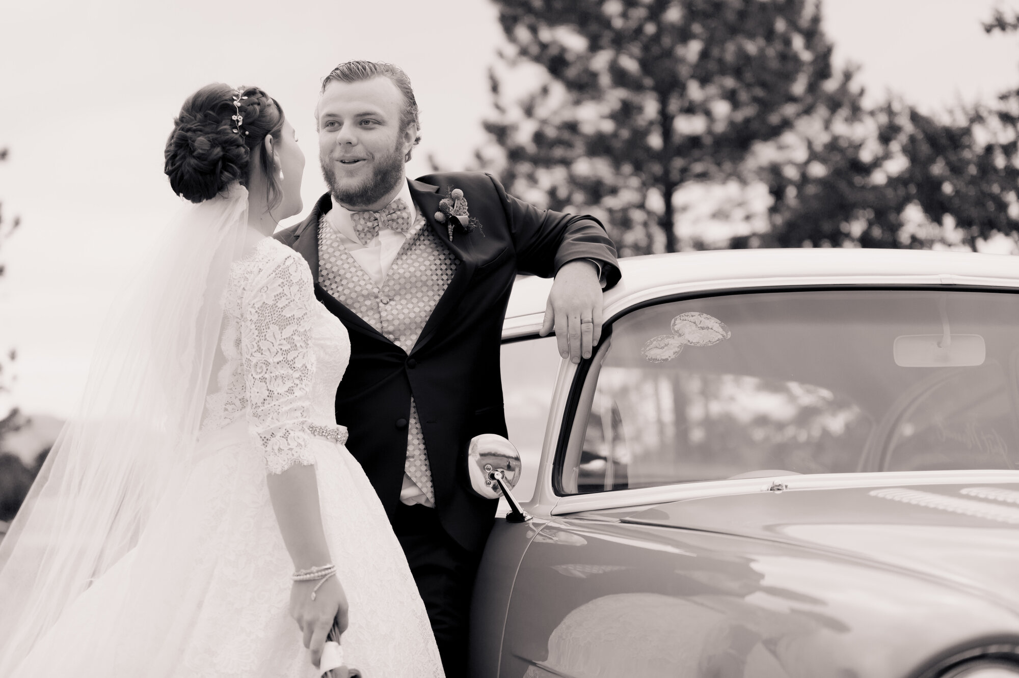 Kristen Vance Photography – Atonement Lutheran Church Wedding, Lakewood, CO