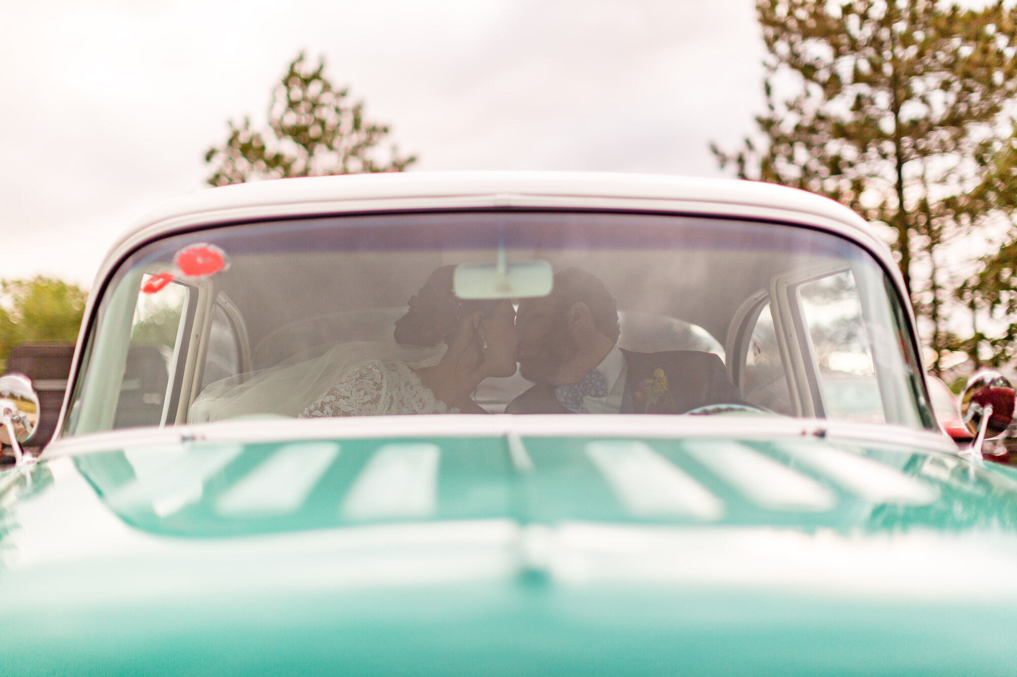 Kristen Vance Photography – Atonement Lutheran Church Wedding, Lakewood, CO