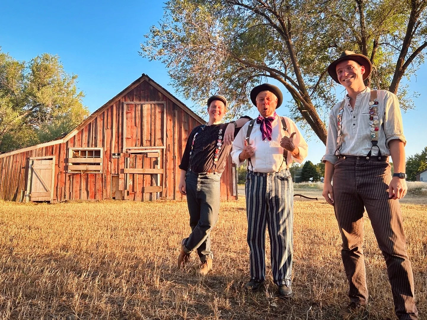 Enjoying some time on home soil after a busy summer season, with Pumpkin season just around the corner 🍁 

#therockbottomboys #home #familyband