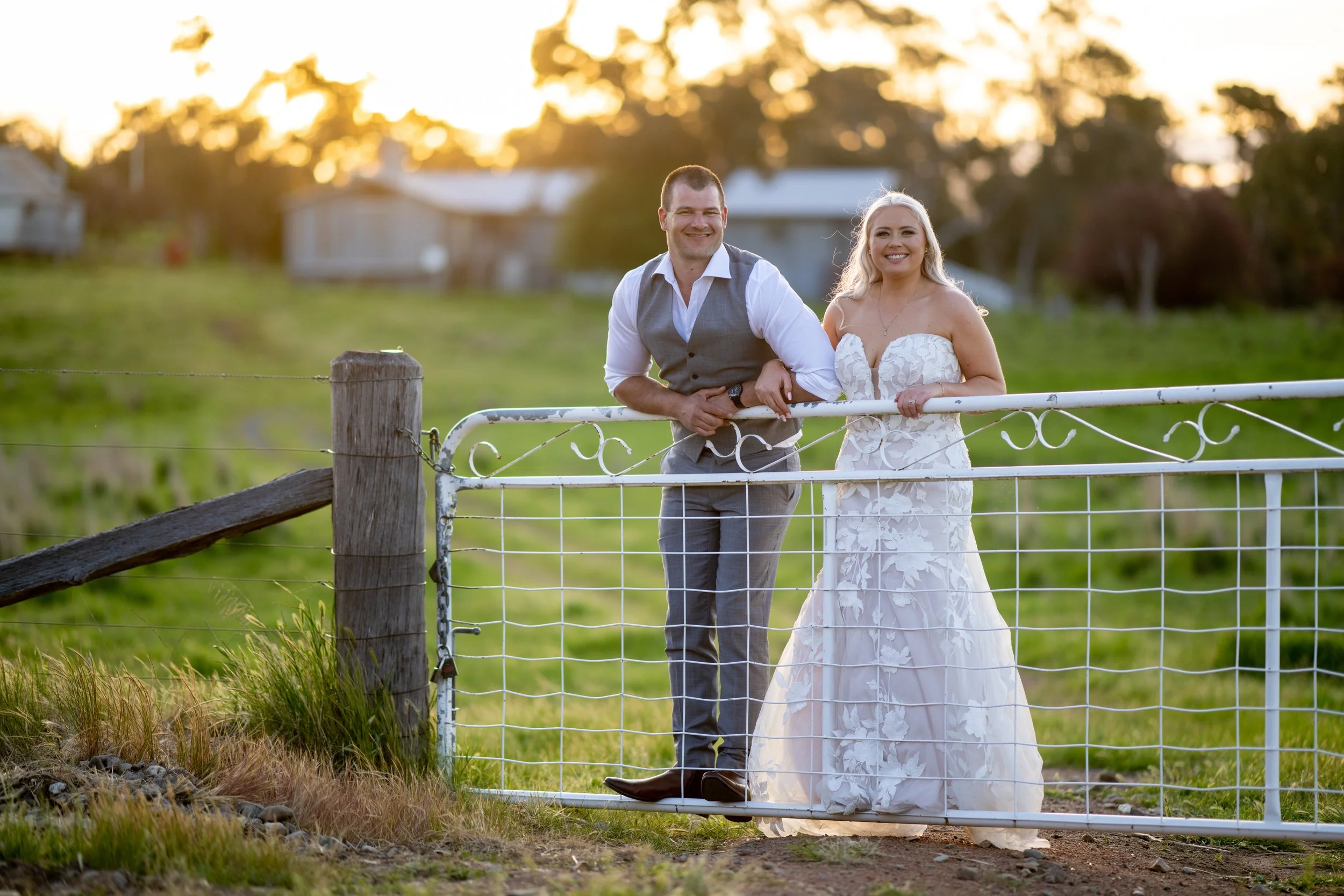 Sarah & Matt - 004.jpg