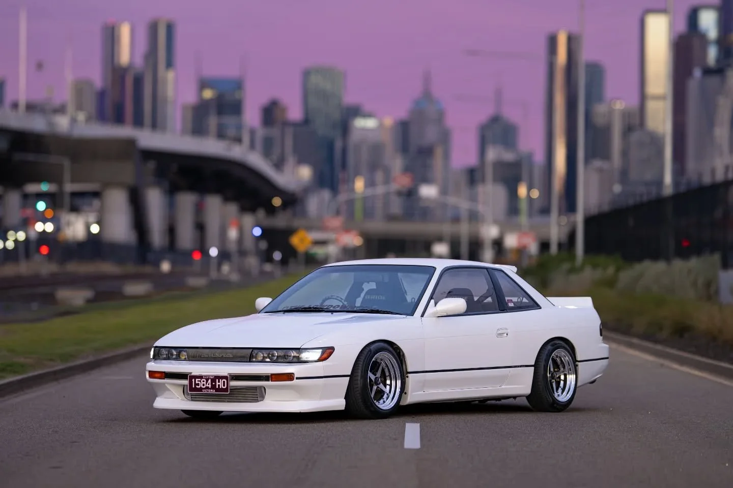 Finally had the chance to firstly see @naomi.s13 car running, but also got to photograph it. 
⬜️◻️⬜️◻️⬜️◻️⬜️◻️⬜️◻️⬜️◻️⬜️◻️⬜️◻️⬜️◻️⬜️
#nissan #s13 #Silva #silvas13 #nismo #schasis #automotive #tokyo #nikon #melbourne #nikonz9 #plena #nikonz #cars #cit