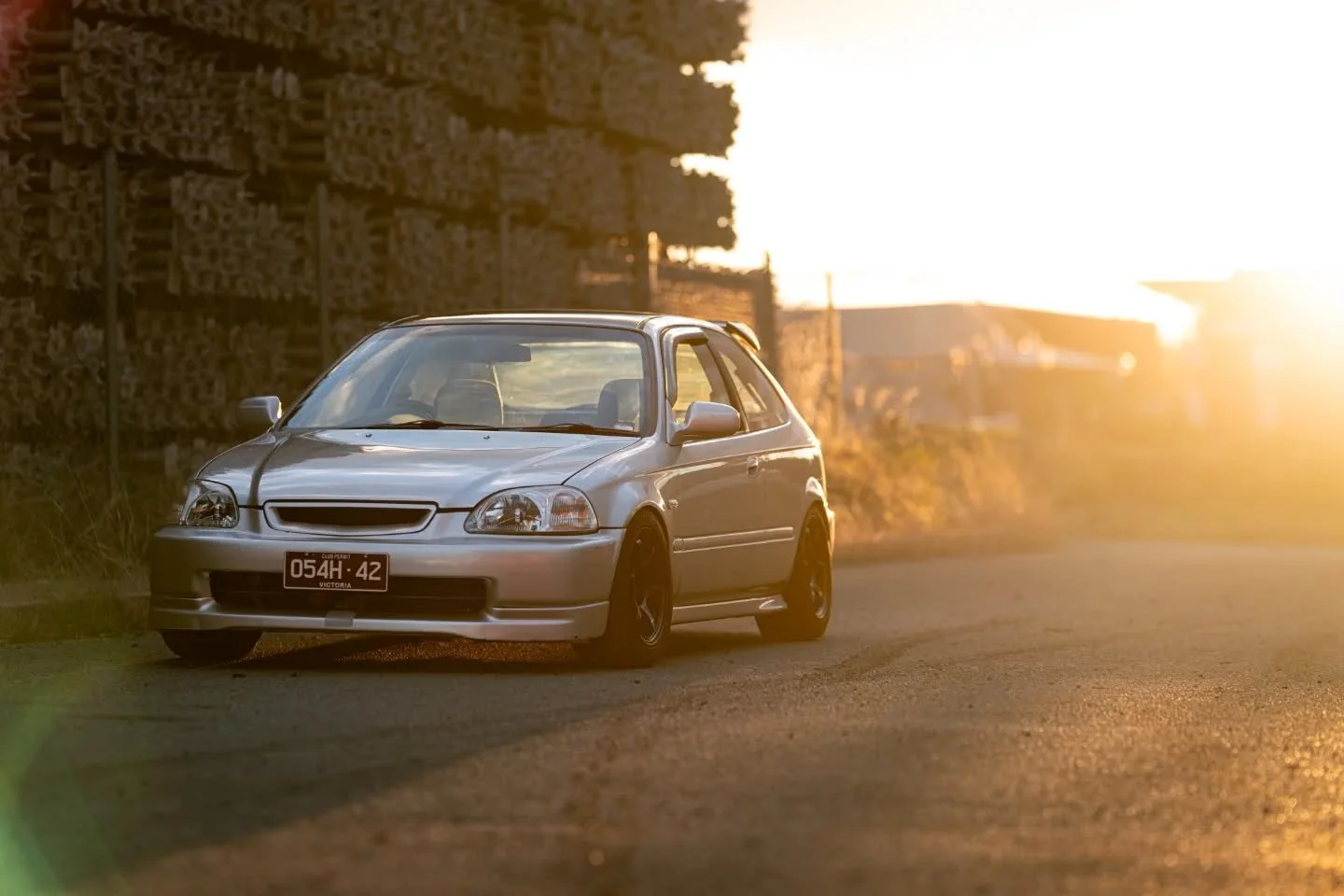Sunset, Civics &amp; Mates
🟧🟨🟧🟨🟧🟨🟧🟨🟧🟨🟧🟨🟧🟨🟧🟨🟧🟨🟧
#Honda #civic #hondacivic #vtec #bseries #ek #ekcivic #jdm #gramlights #fog #automotivephotographer #nikonz #nikon #zcreators #automotive #fitment #fitmentindustries #chunky