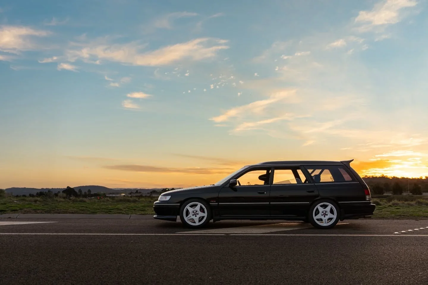 Can't say no to a well put together fast wagon. @darling_christopher has this thing dialed in. 
🔲🔳🔲🔳🔲🔳🔲🔳🔲🔳🔲🔳🔲🔳🔲🔳🔲🔳🔲🔳🔲🔳
#subarulegacy #subaru #recaro #garrett #fastwagon #subie #automotivephotographer #Automotive #automotivephoto