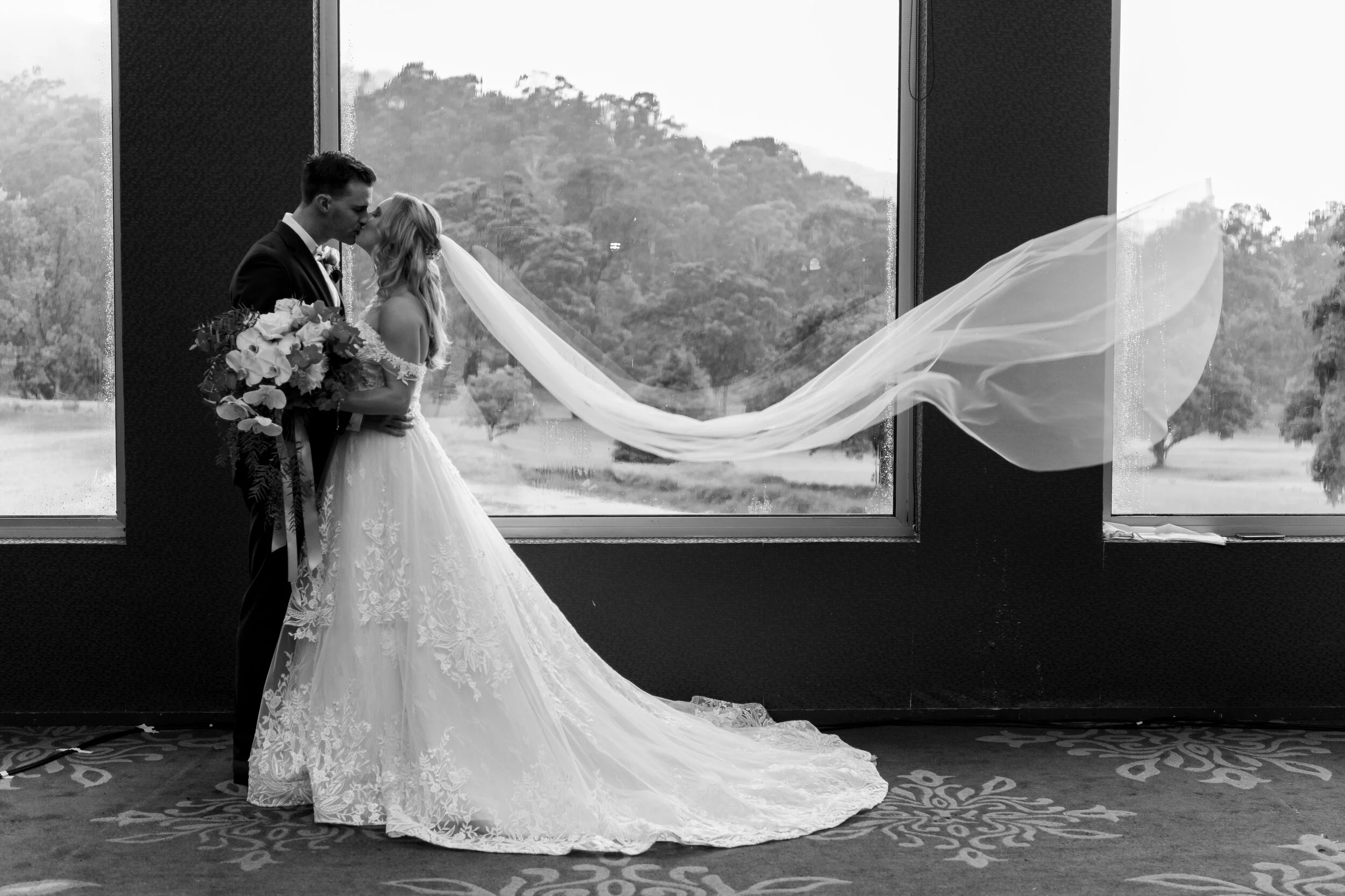 Madi & Luke - 011.jpg