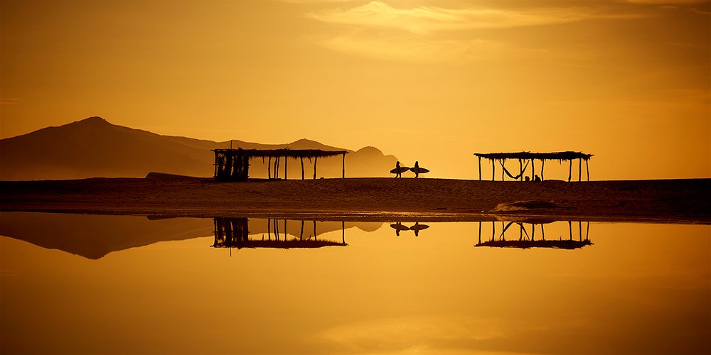 TEQUILA SUNRISE - the carefree rhythm of life. Golden Sunrise, Mexico.