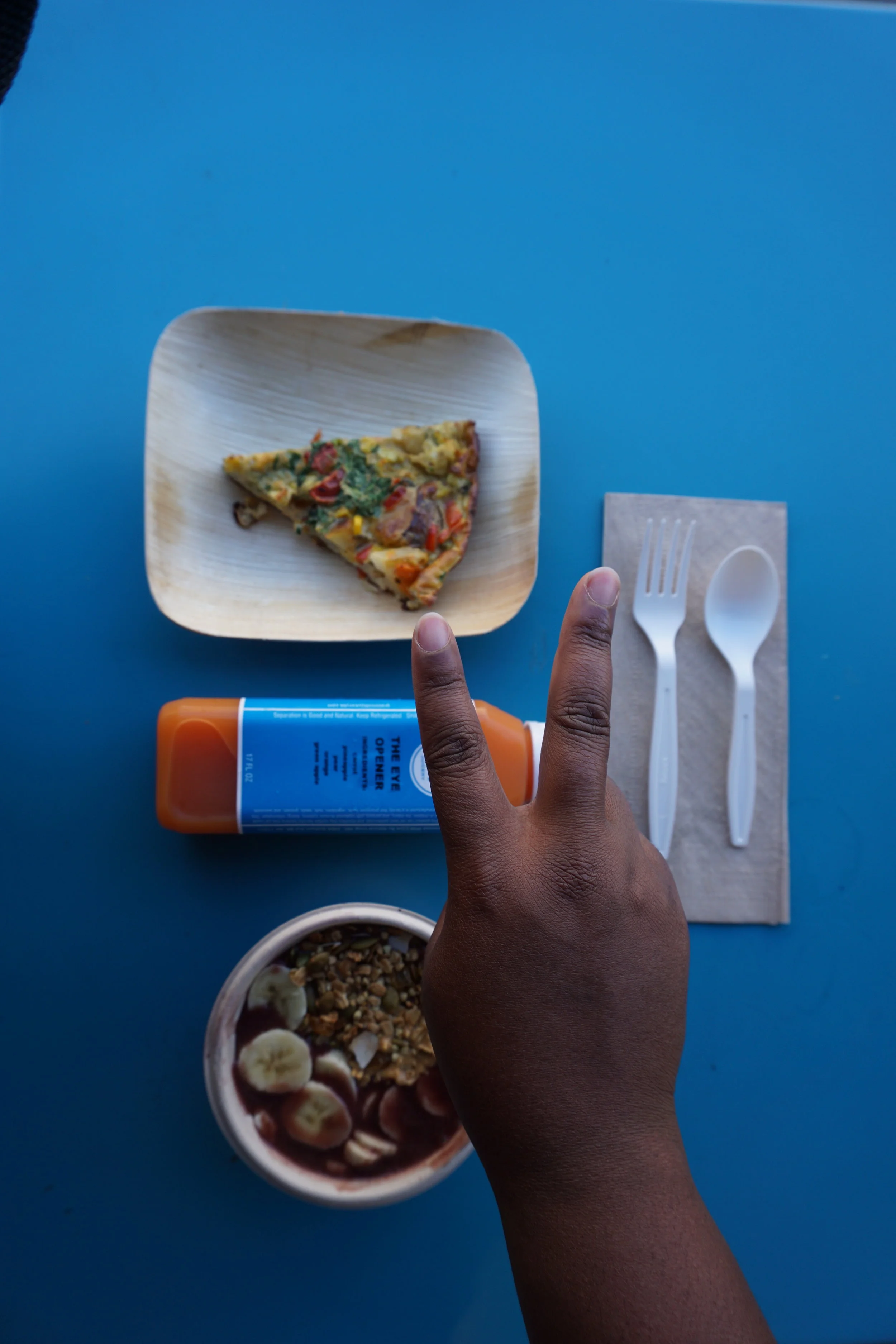 Somewhere in Williamsburg: @GRJuicery #GrassRootsJuicery 