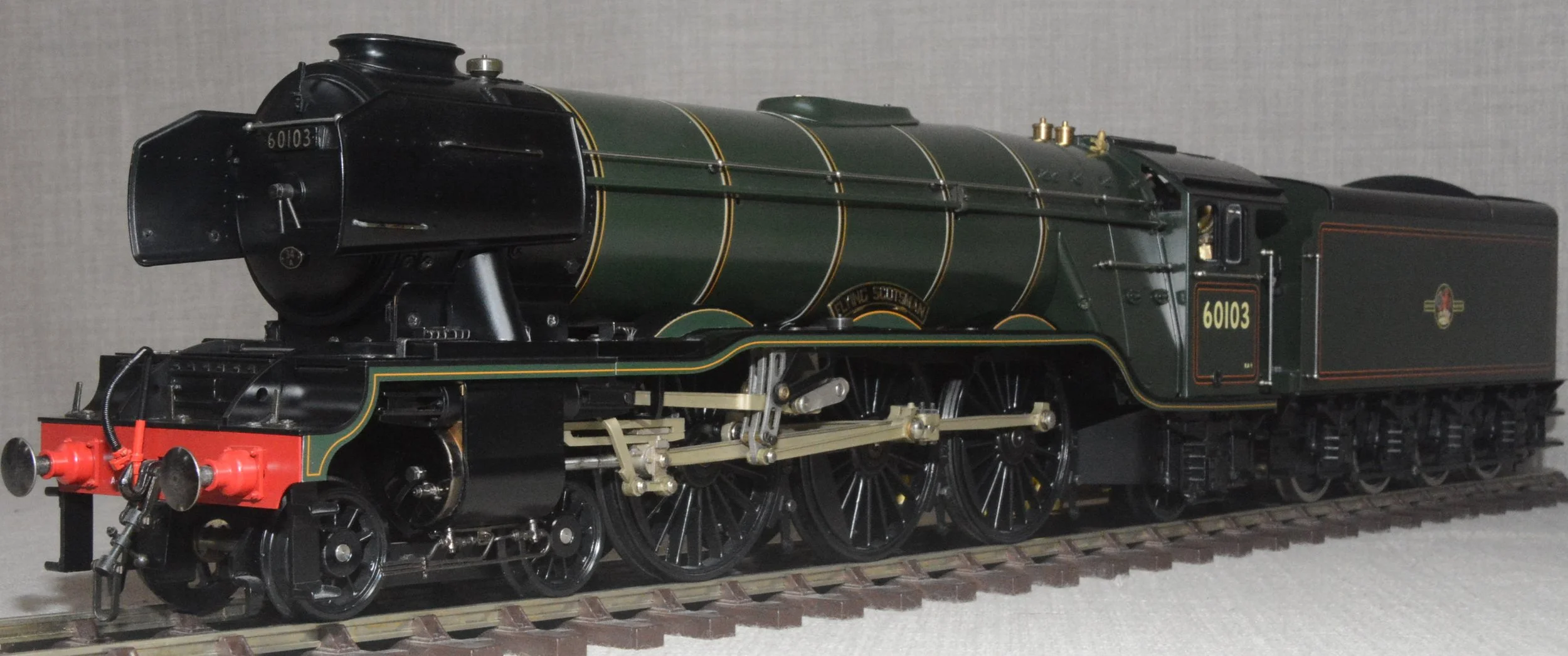 GAUGE 1 LOCOS & COACHES — Steamline Ltd.