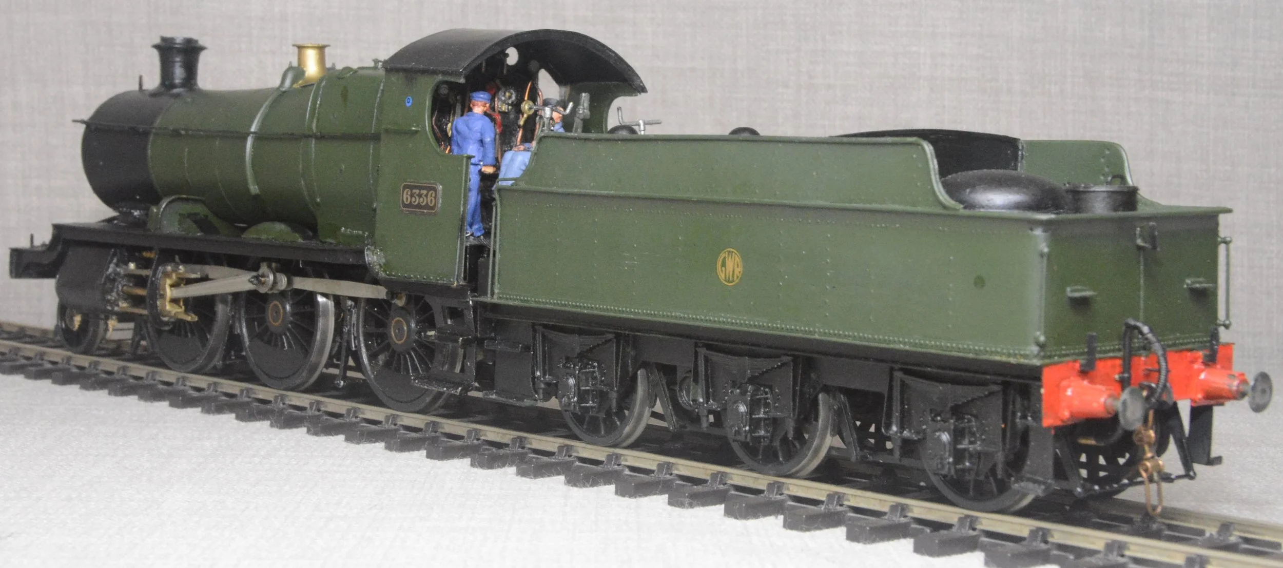 GWR Churchward 'Mogul' or '43xx' Class 2-6-0 and Tender No