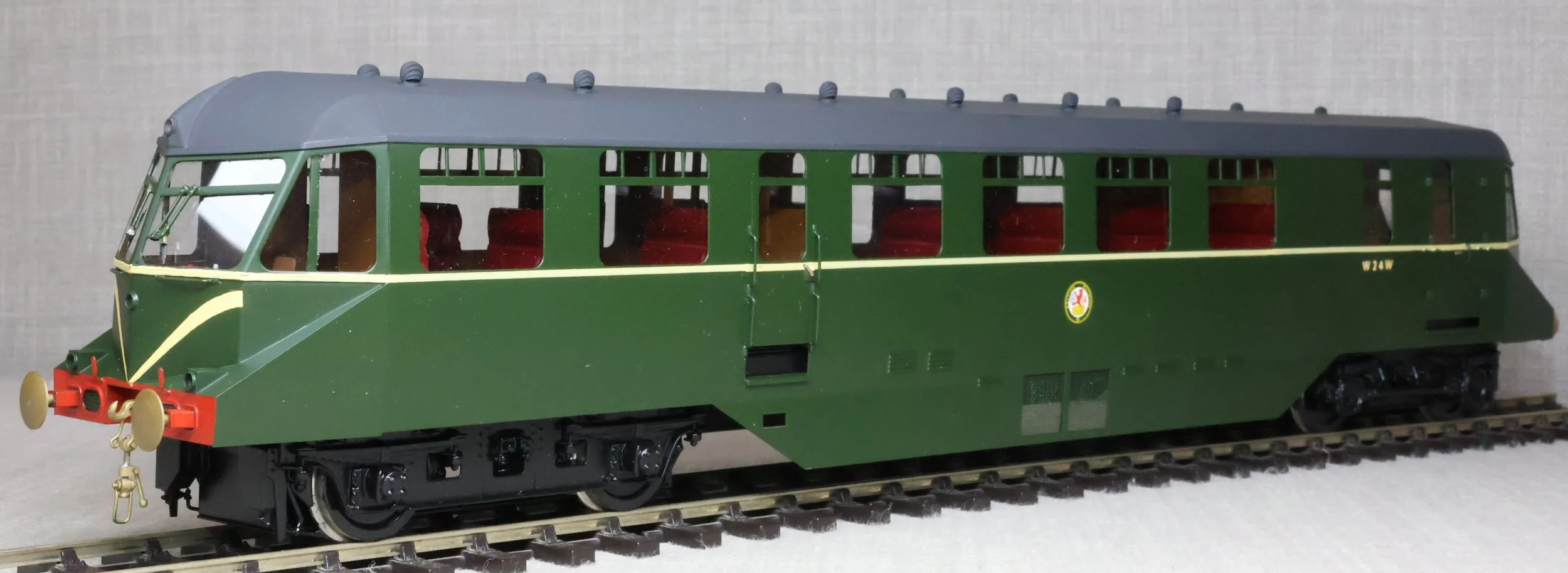 LEI10A.jpg