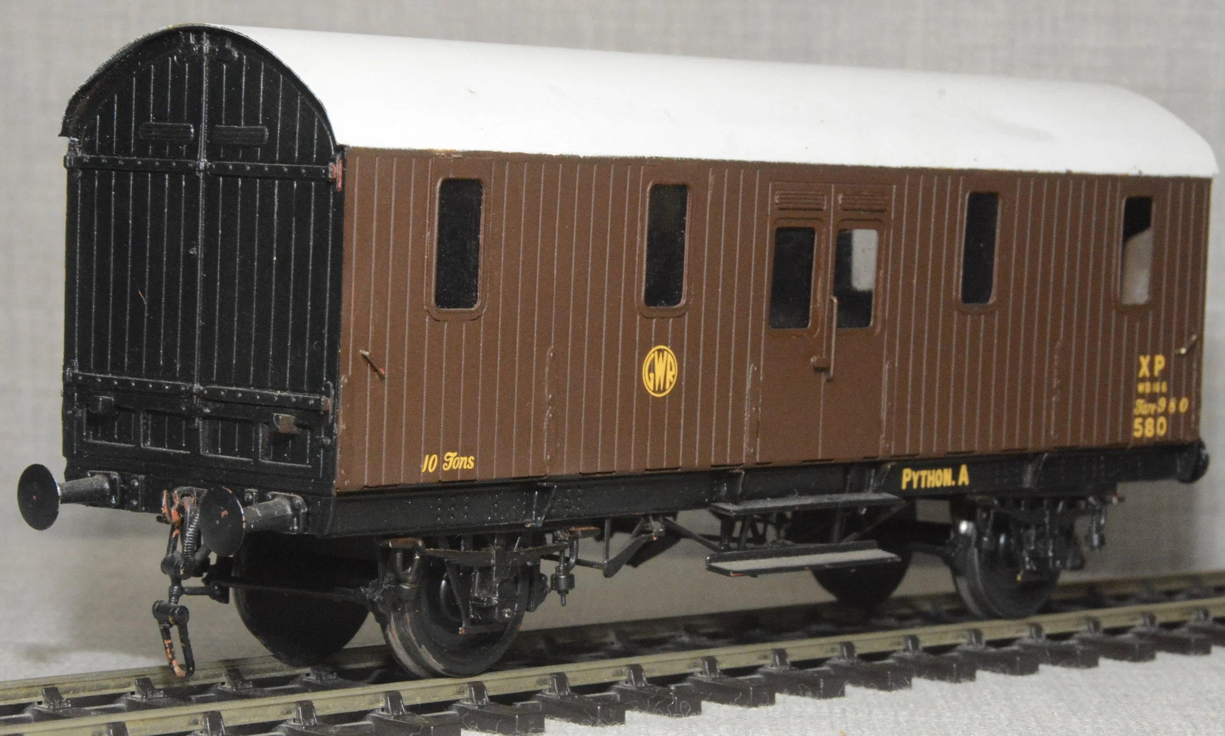 CKR33A.jpg