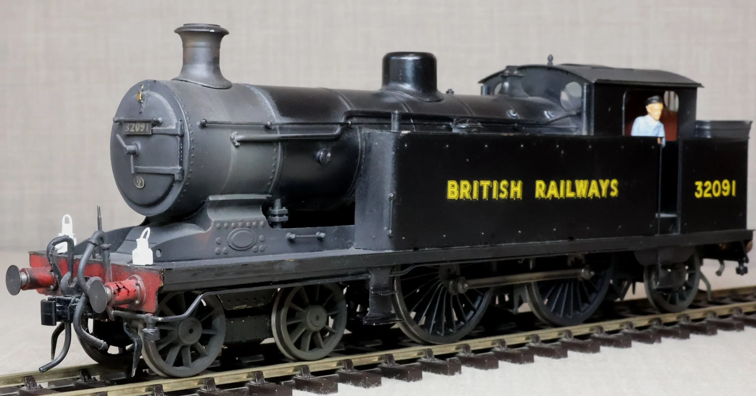 LRH10A.jpg