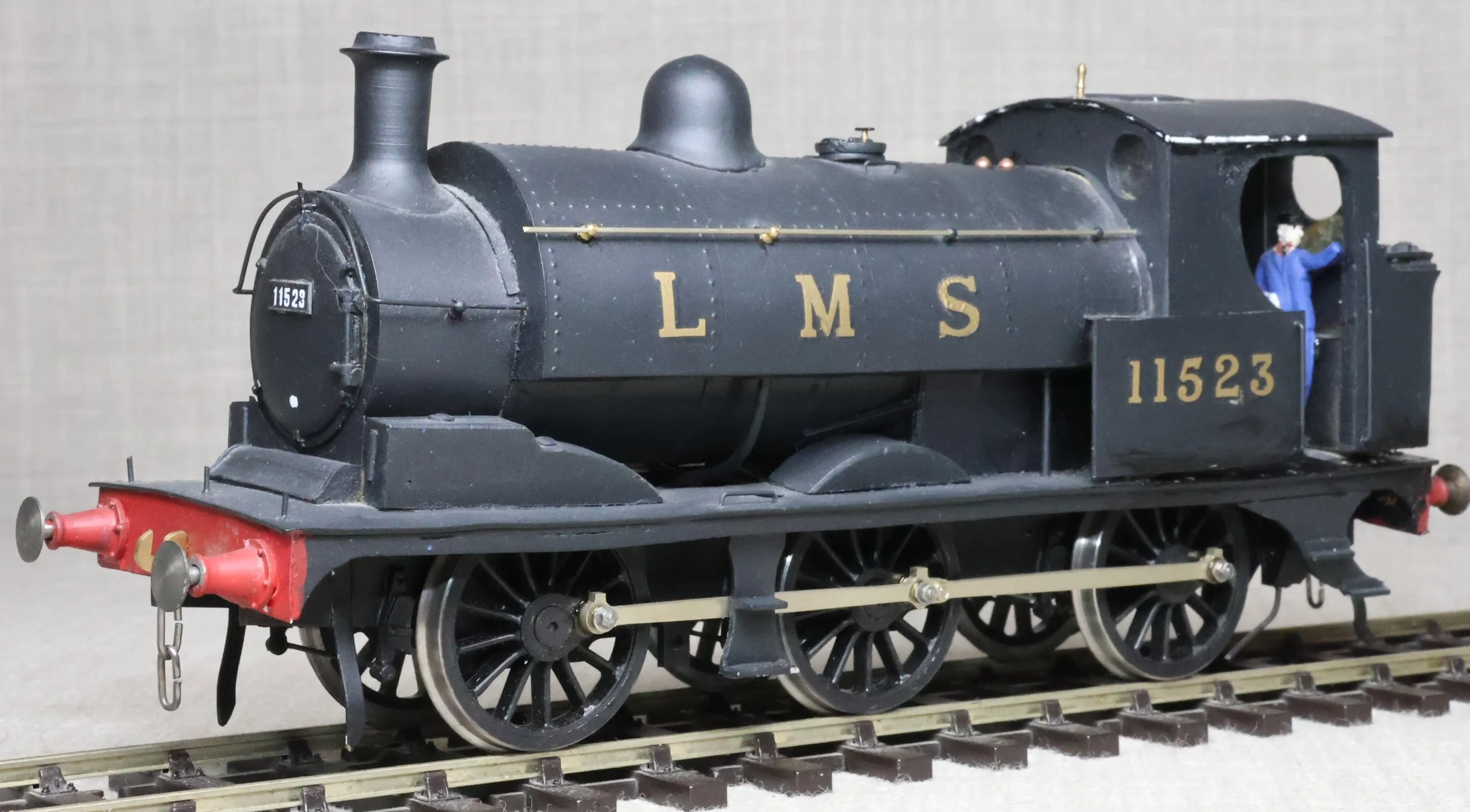 LKT04A.jpg