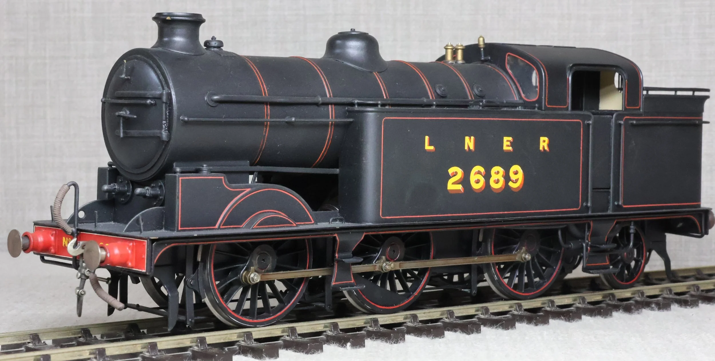 LMF24A.jpg