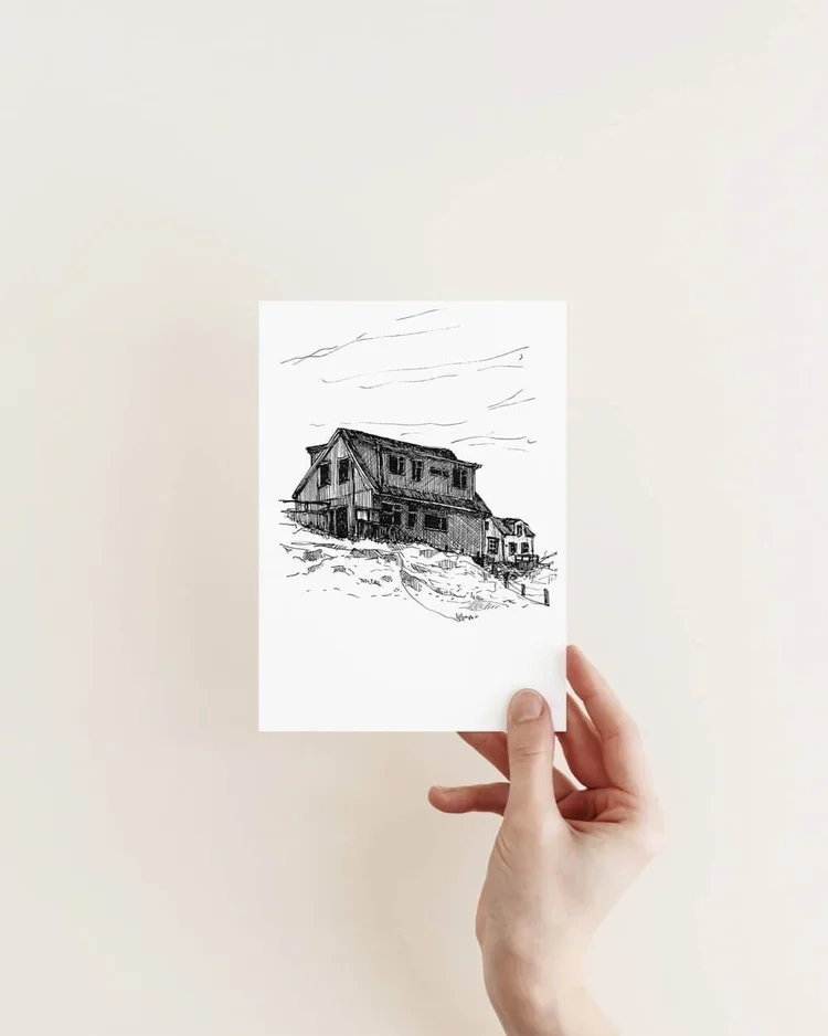 ICELANDIC FAMILY HOUSE