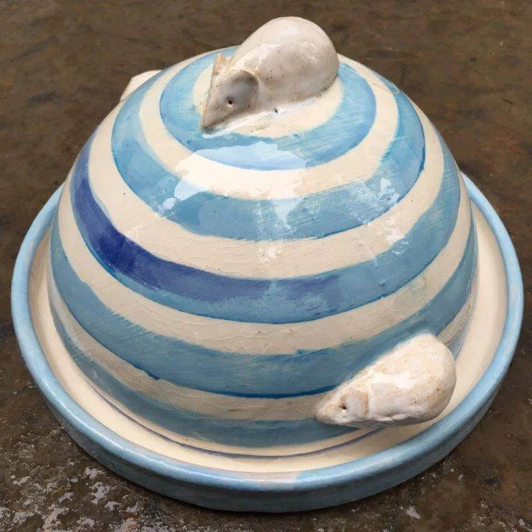 Cheese Dome with Cheeky mice (1).jpg
