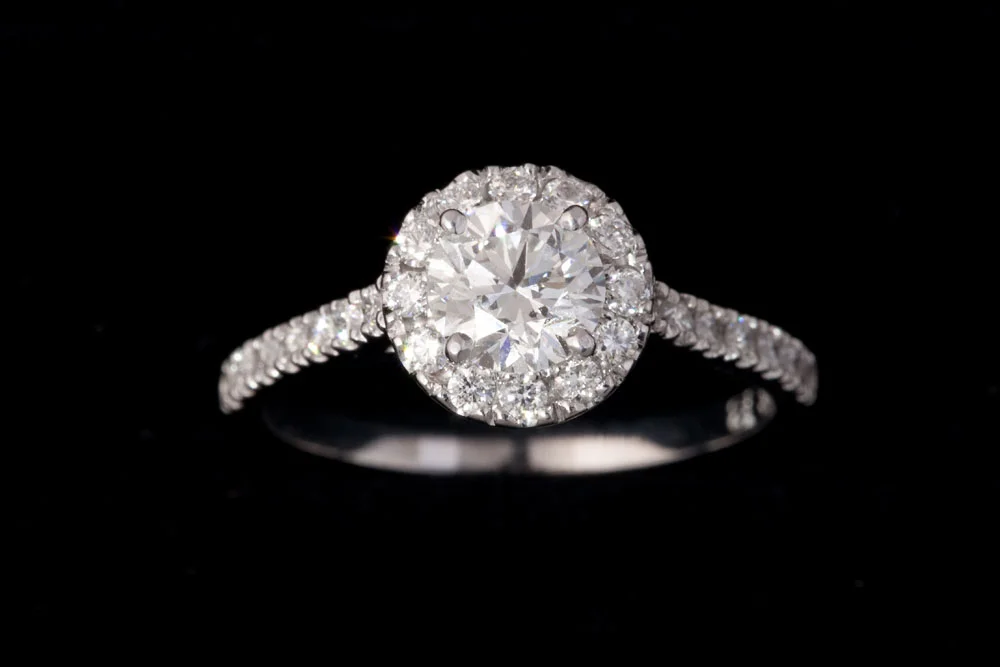 Round Cut Halo Diamond Ring