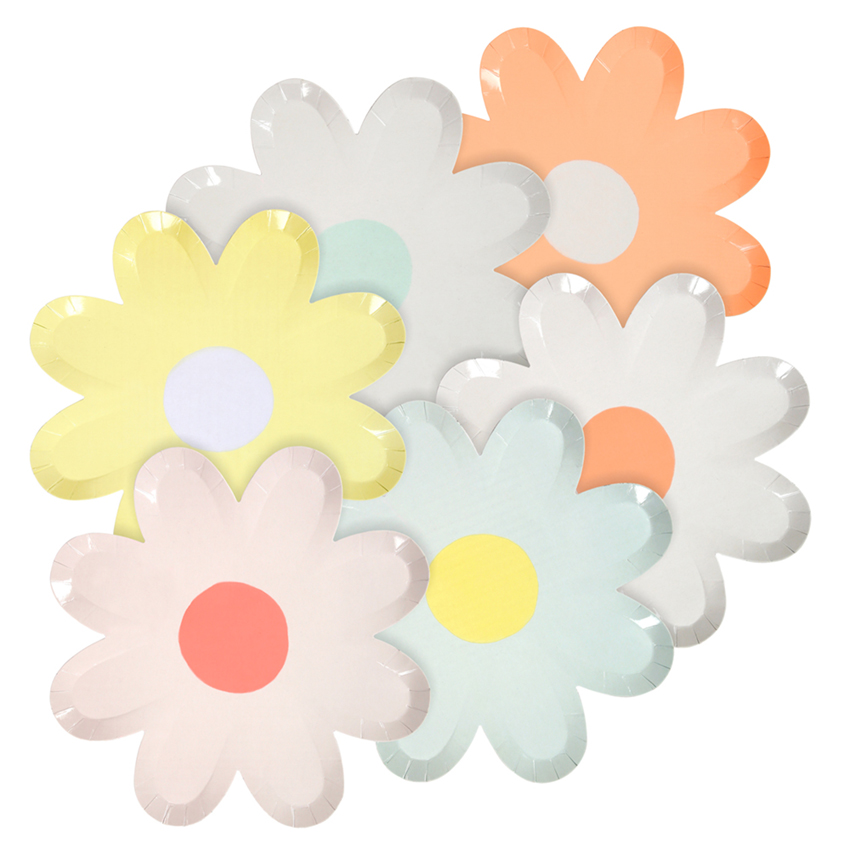 Meri Meri Pastel Daisy Plates.jpg