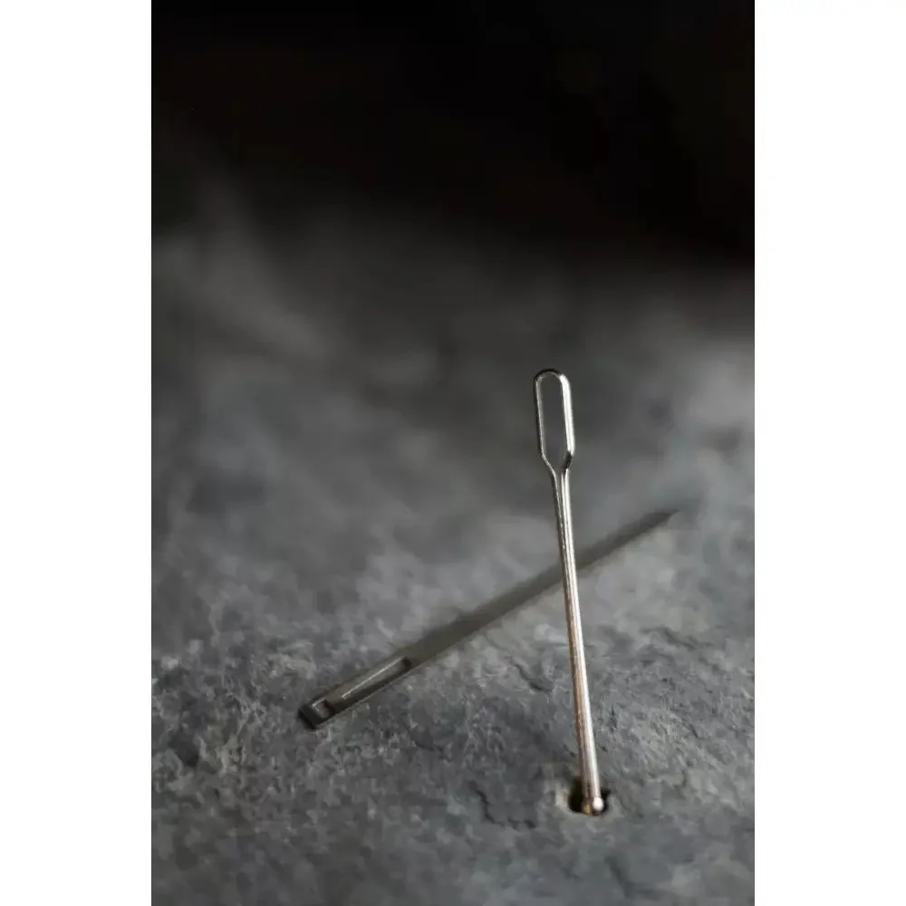 Merchant & Mills Bodkin & Threader 3.jpeg