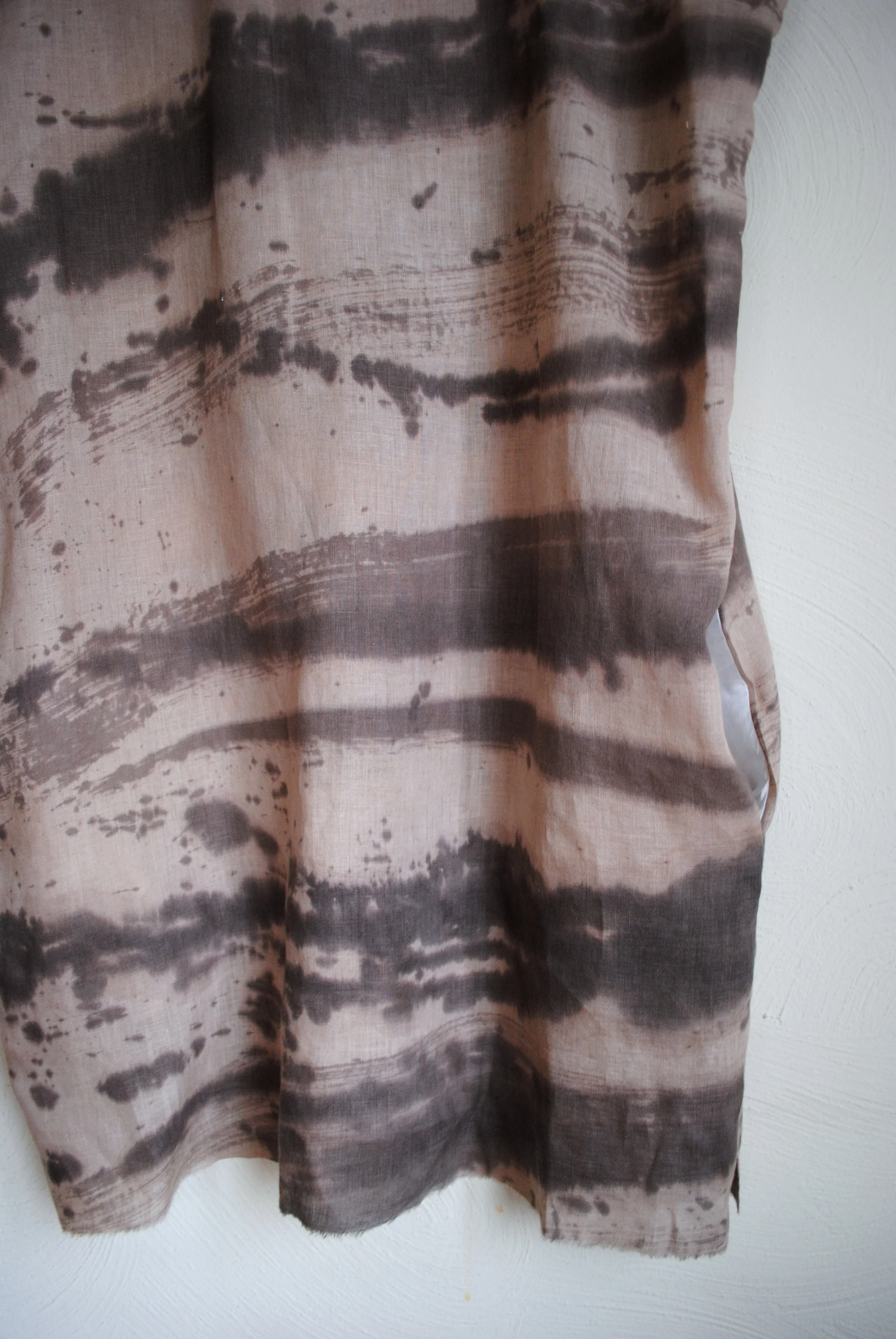 walnut and iron linen 030.jpg