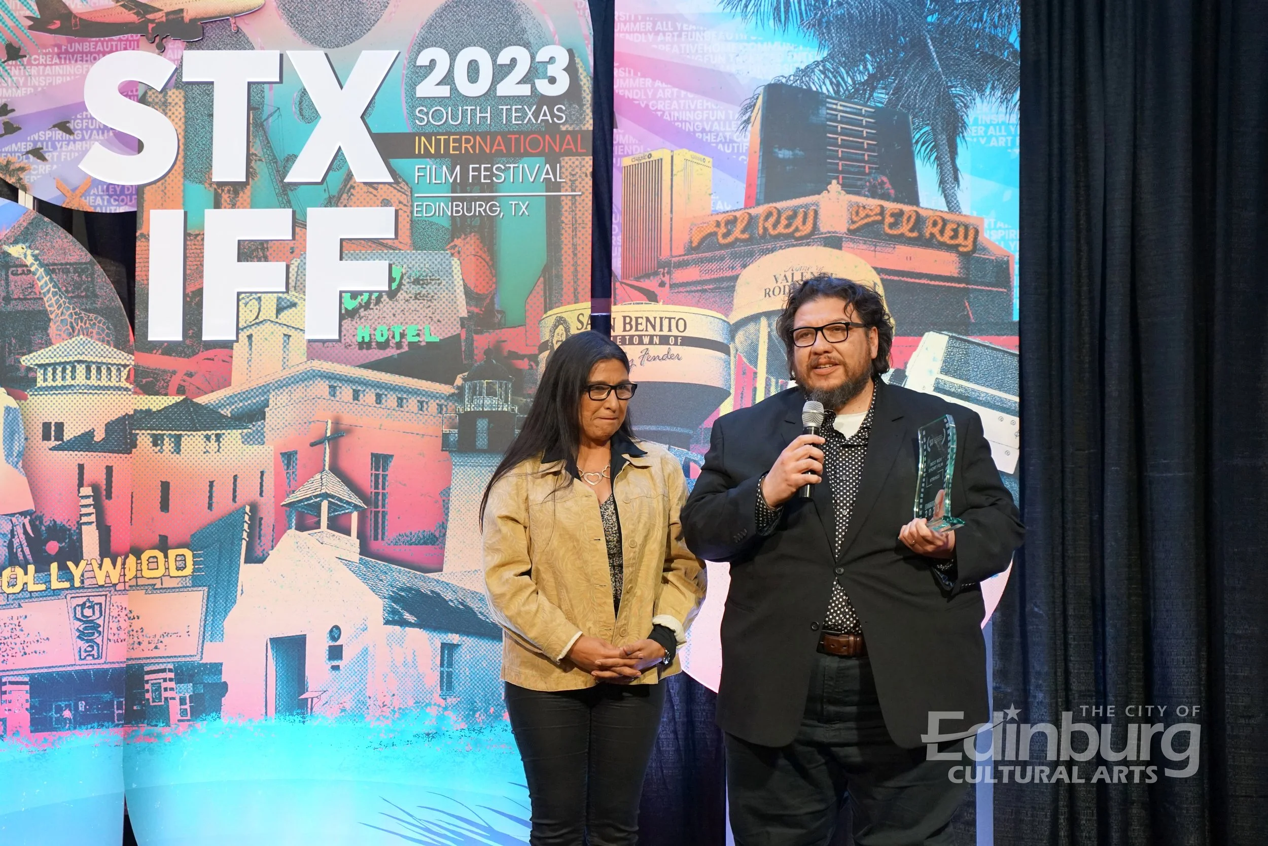 Rodrigo Moreno-Fernandez speaking after receiving an Award at the STXIFF 2023 Gala