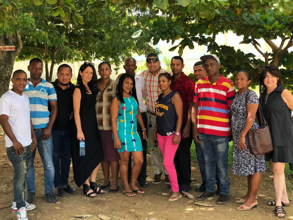 CE and Villa Verde leaders come together.