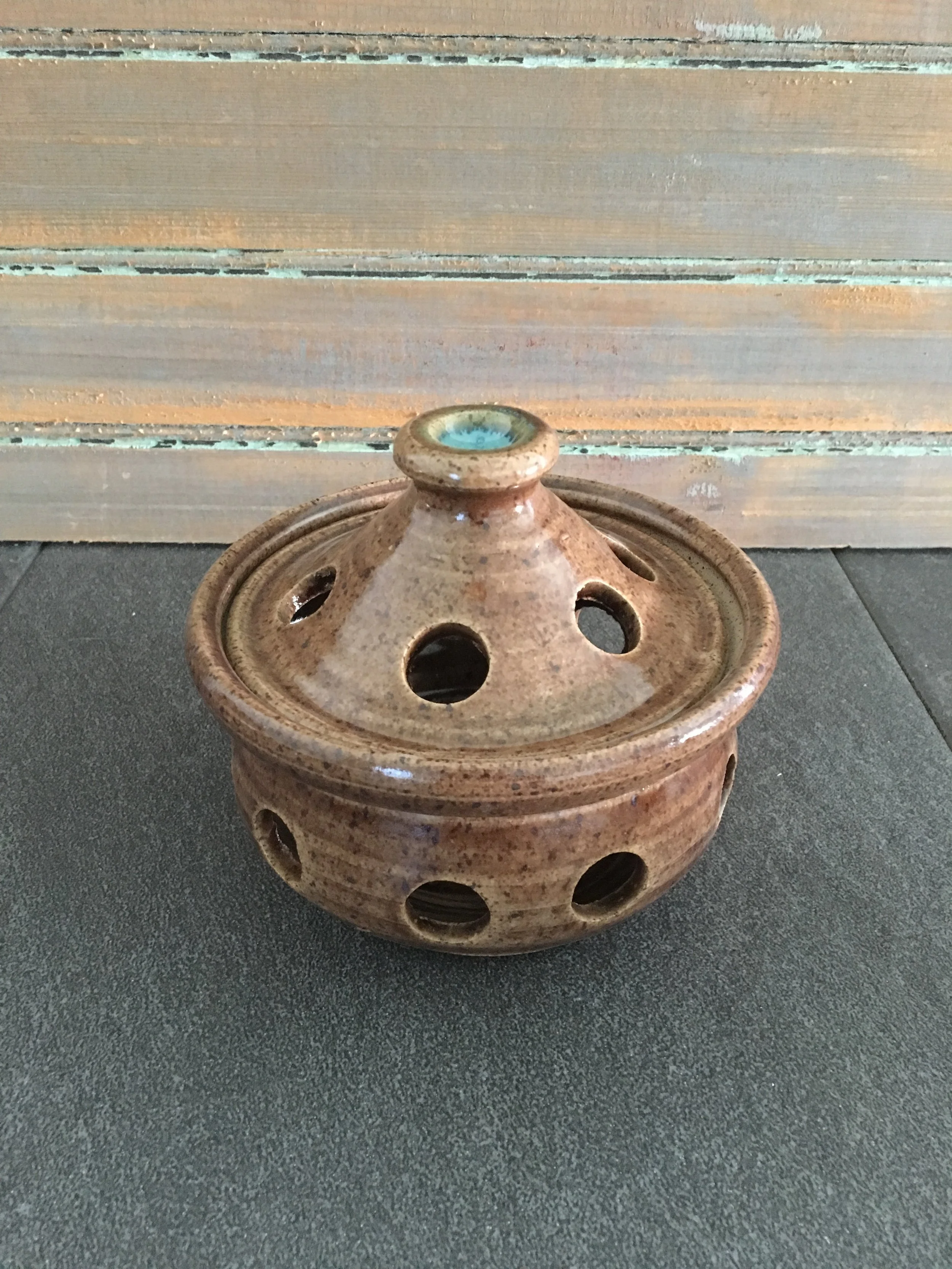 Handmade White's Pottery Garlic Keeper — Chateau