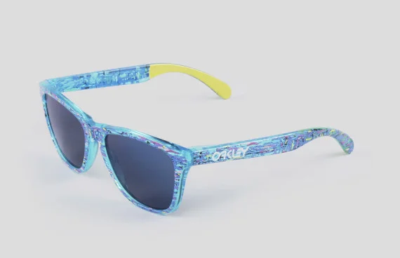 staple-liberty-oakley-frogskins-sunglasses-available-now-05-570x368.jpg