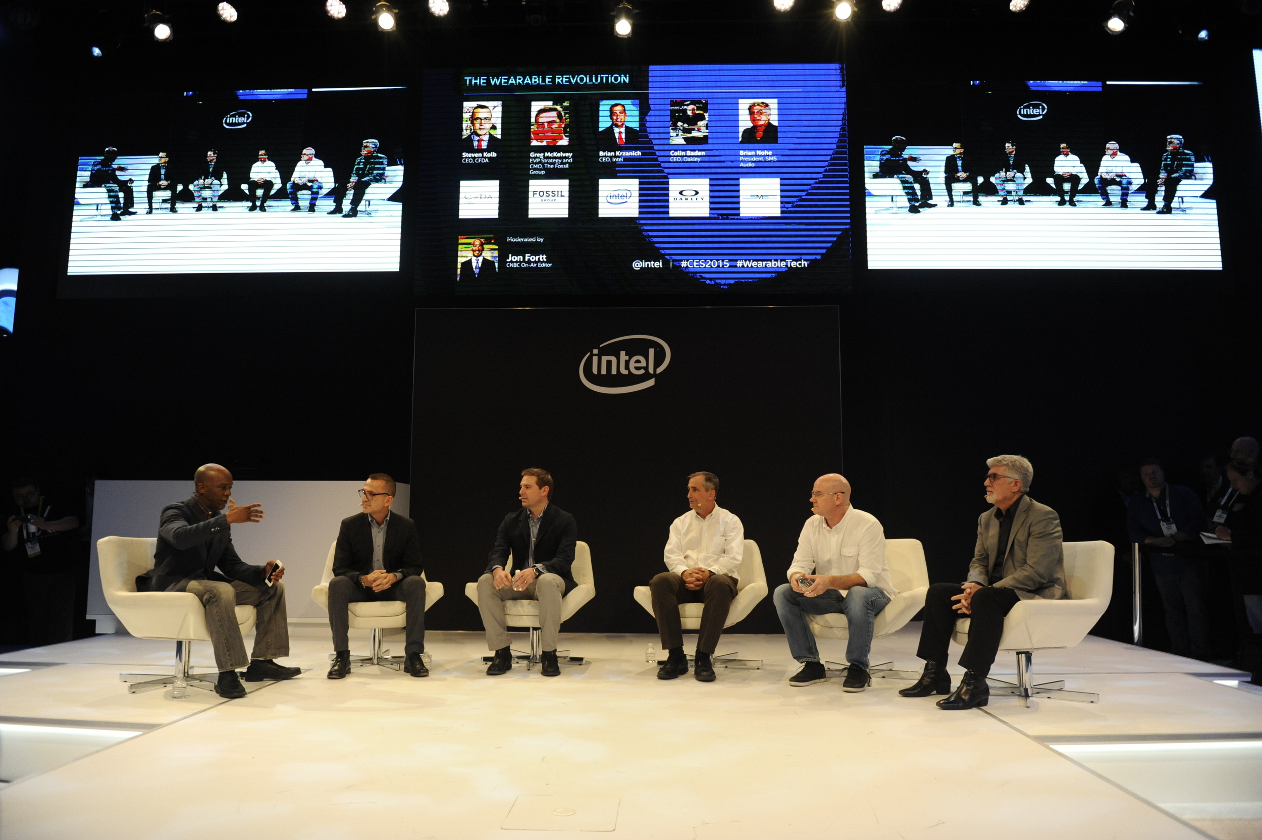 1Wearable Fireside Group2.JPG