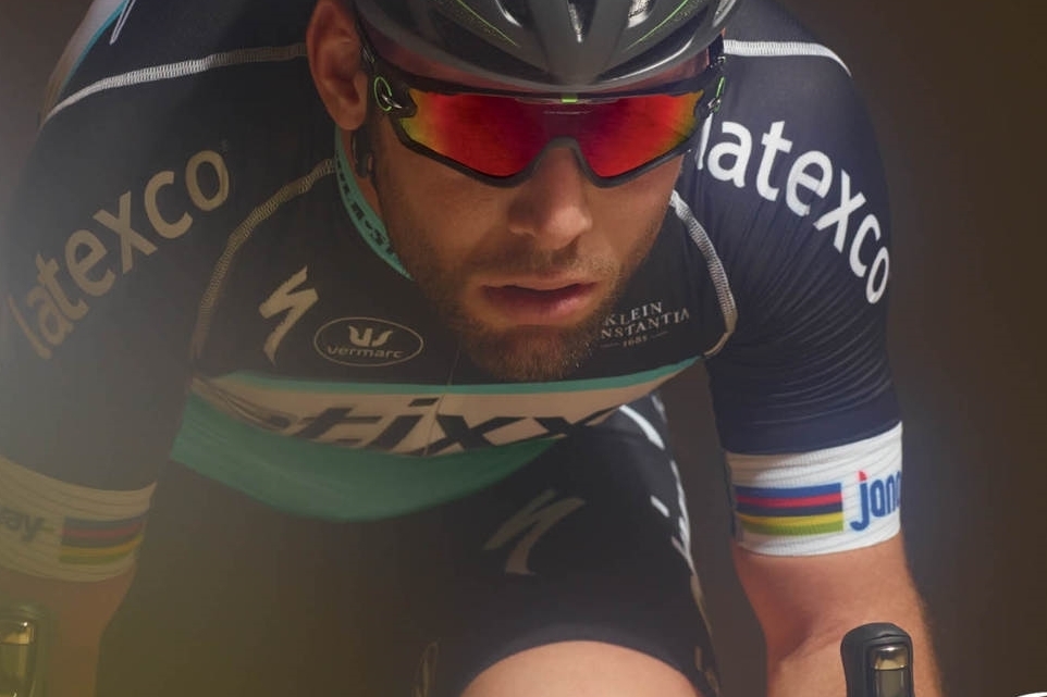 15Q2_CON_Oakley_Cavendish_Jawbreaker_00187_533x381_m1_Presentation.jpg