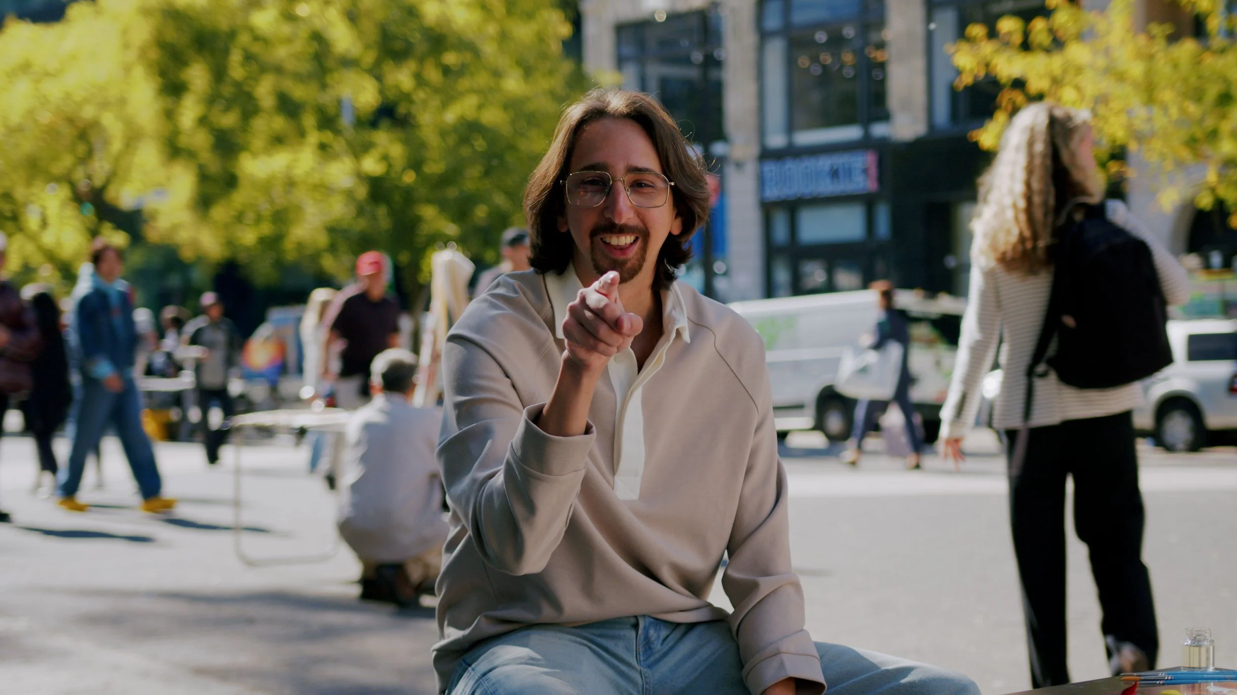 Devon Rodriguez interviews & paints food influencer Cugine, in New York City 