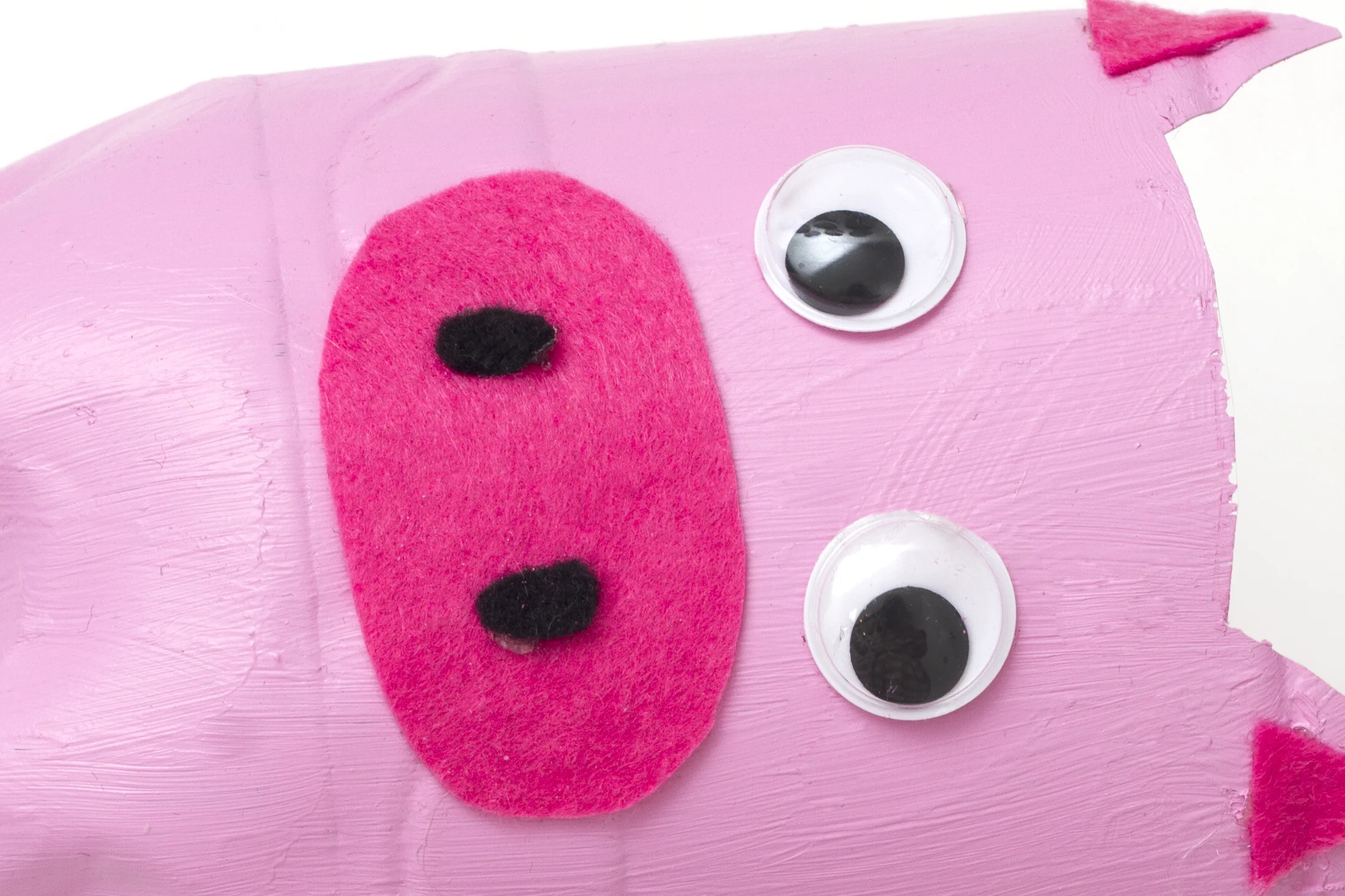 Step 4 Finally, glue the nose, eyes and inner ears onto the pig. Colour the feet with either a pink pen or pink paint, and you're done! Subscribe to my newsletter to receive fun craft ideas weekly! Please note: this blog post contains affiliate links, however all opinions are my own and I only link to products that I personally use and recommend. Here's a video showing you how to make this DIY pig plant pot. Subscribe to my youtube channel for more crafty videos!