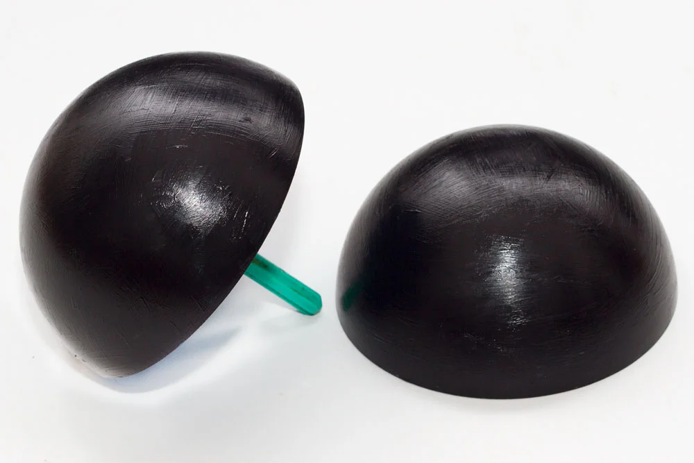 Step 1 If possible, take the globe apart so the stand and the globe are separate. If this isn't possible that's fine just be careful not to get black paint on the stand! Paint the entire outside of the globe black and leave to dry.