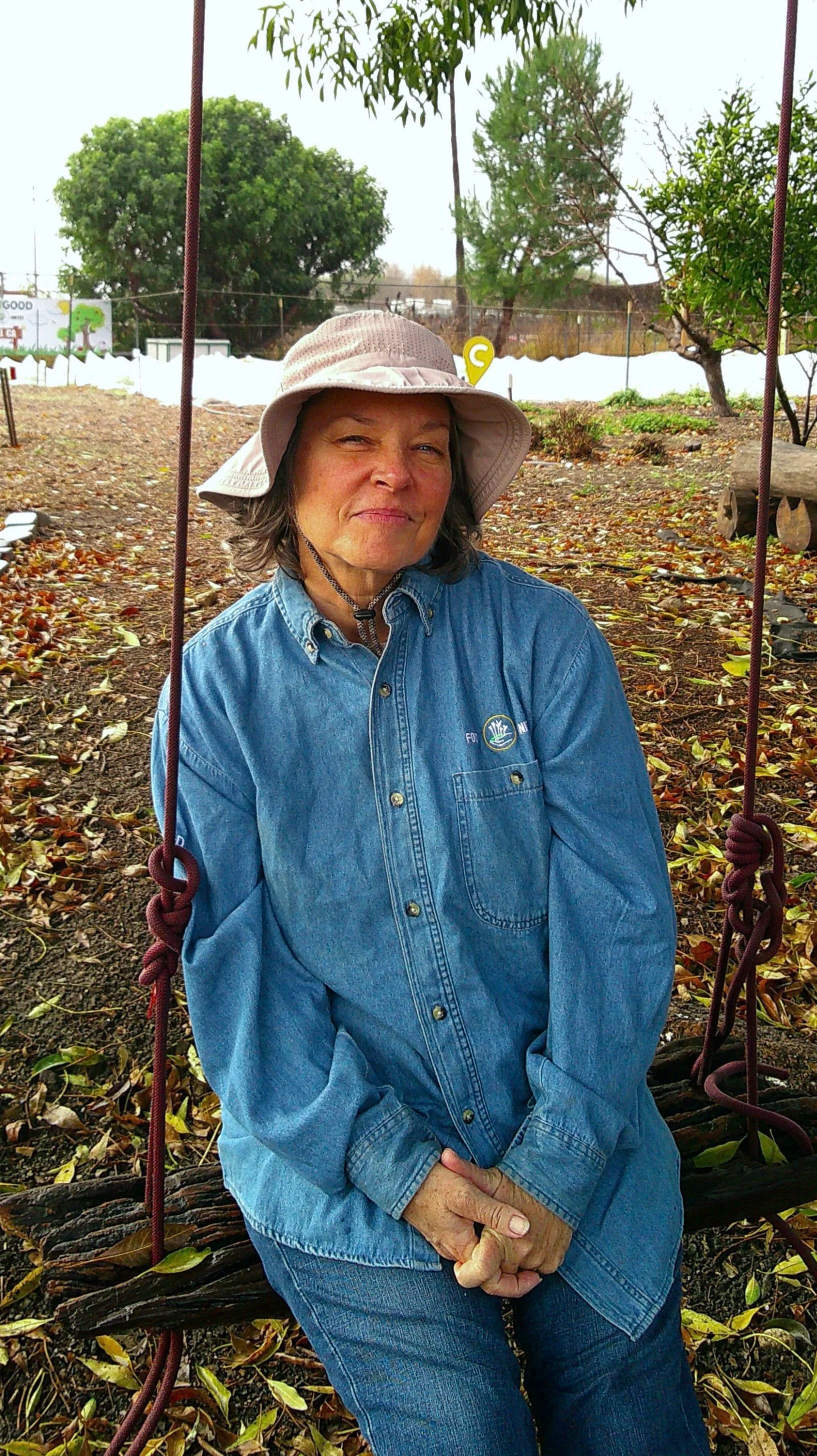 employee photo Victoria.png