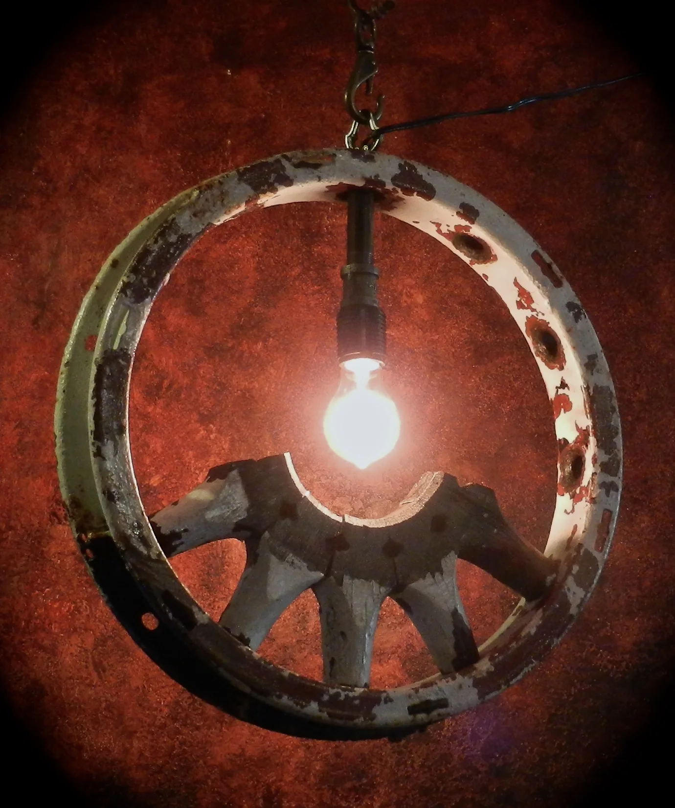 Antique wheel light