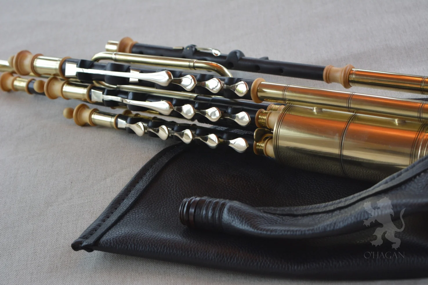 Uilleann pipes 1logo.jpg