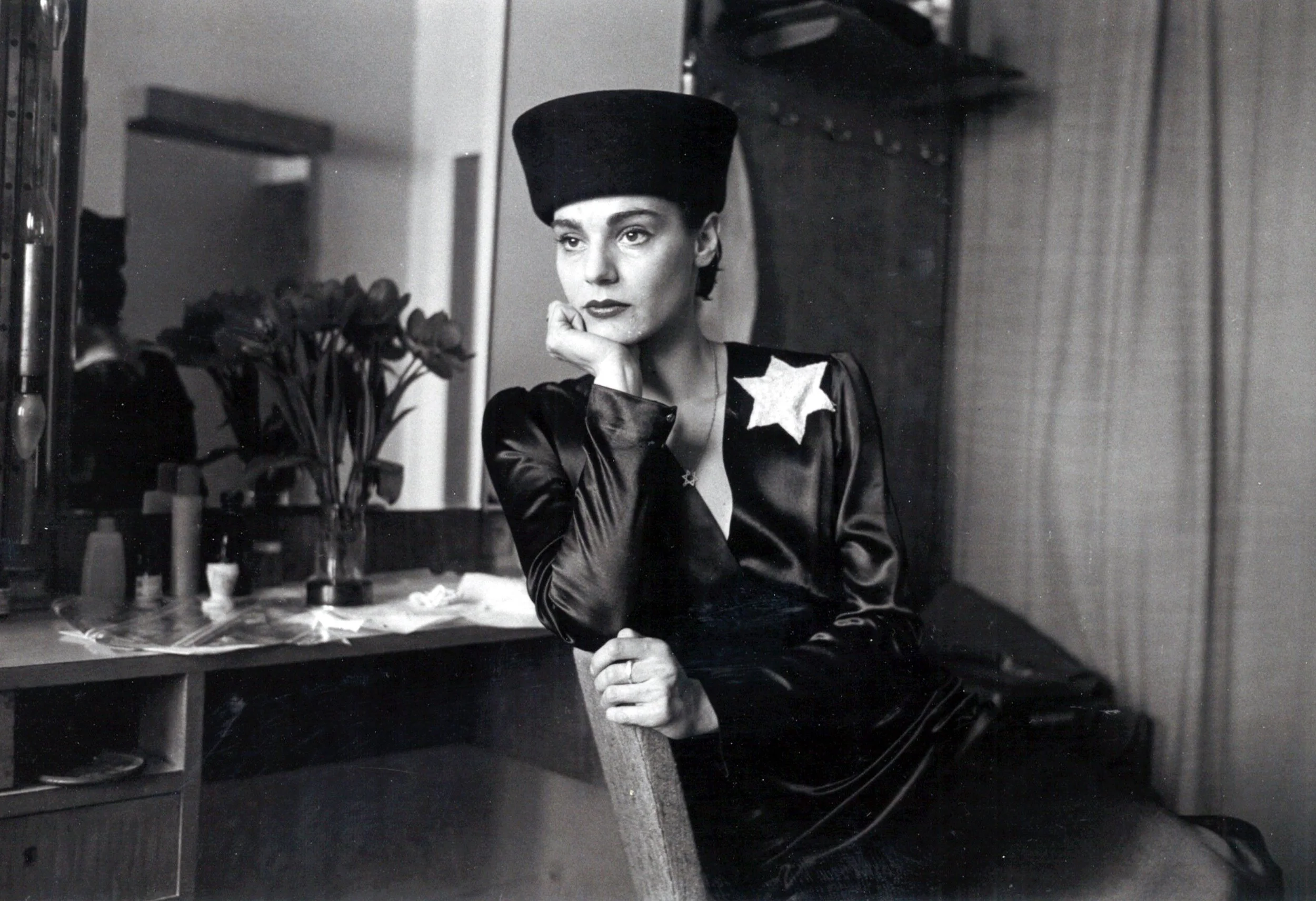 Joan Roth, Maia Morgenstern ,playing Caja, an actress in the Holocaust memorial play, Ghetto, in rehearsal at the Romanian National Theater in Bucharest. Romania, 1993